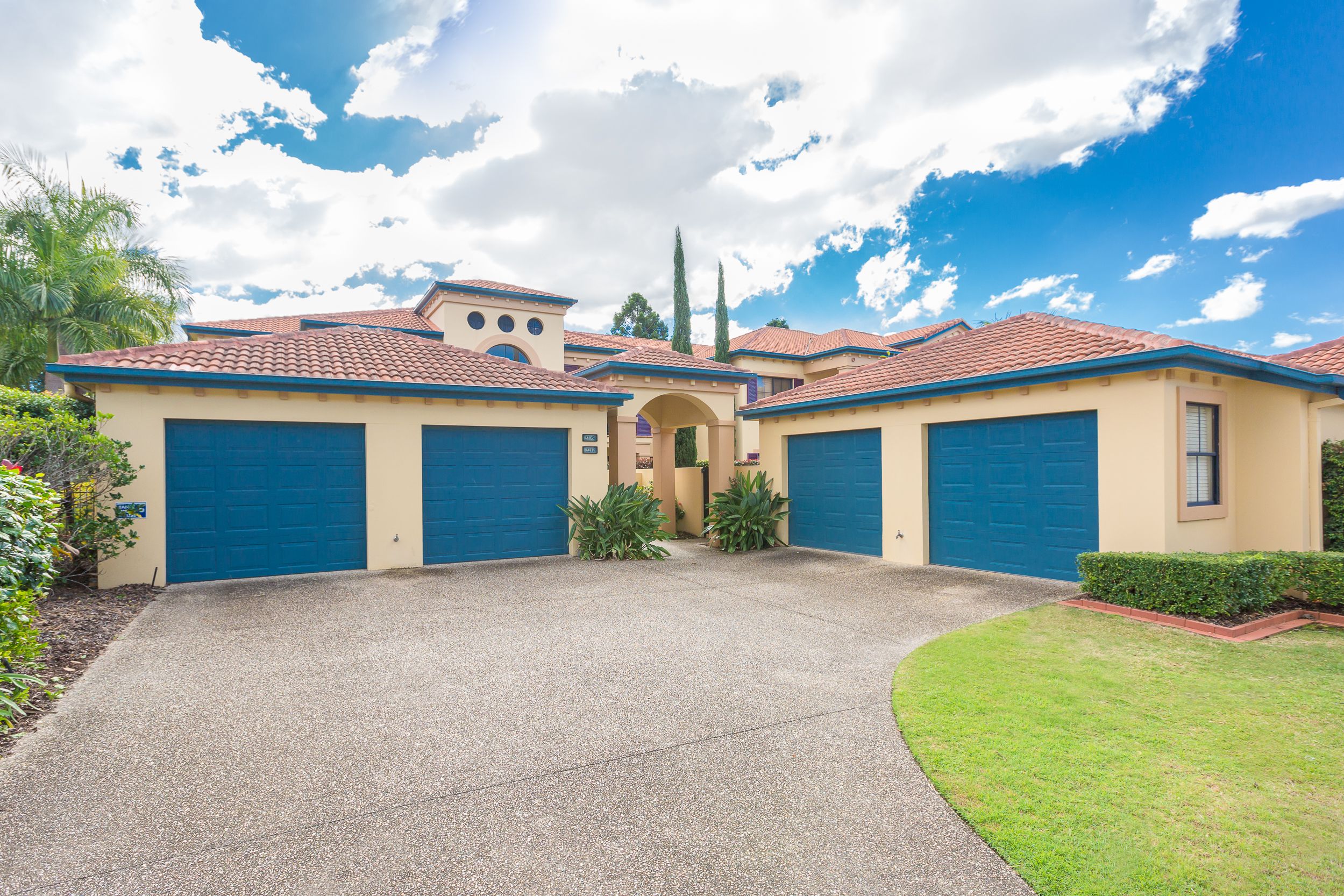 3210 Palladian Drive, Hope Island, QLD 4212
