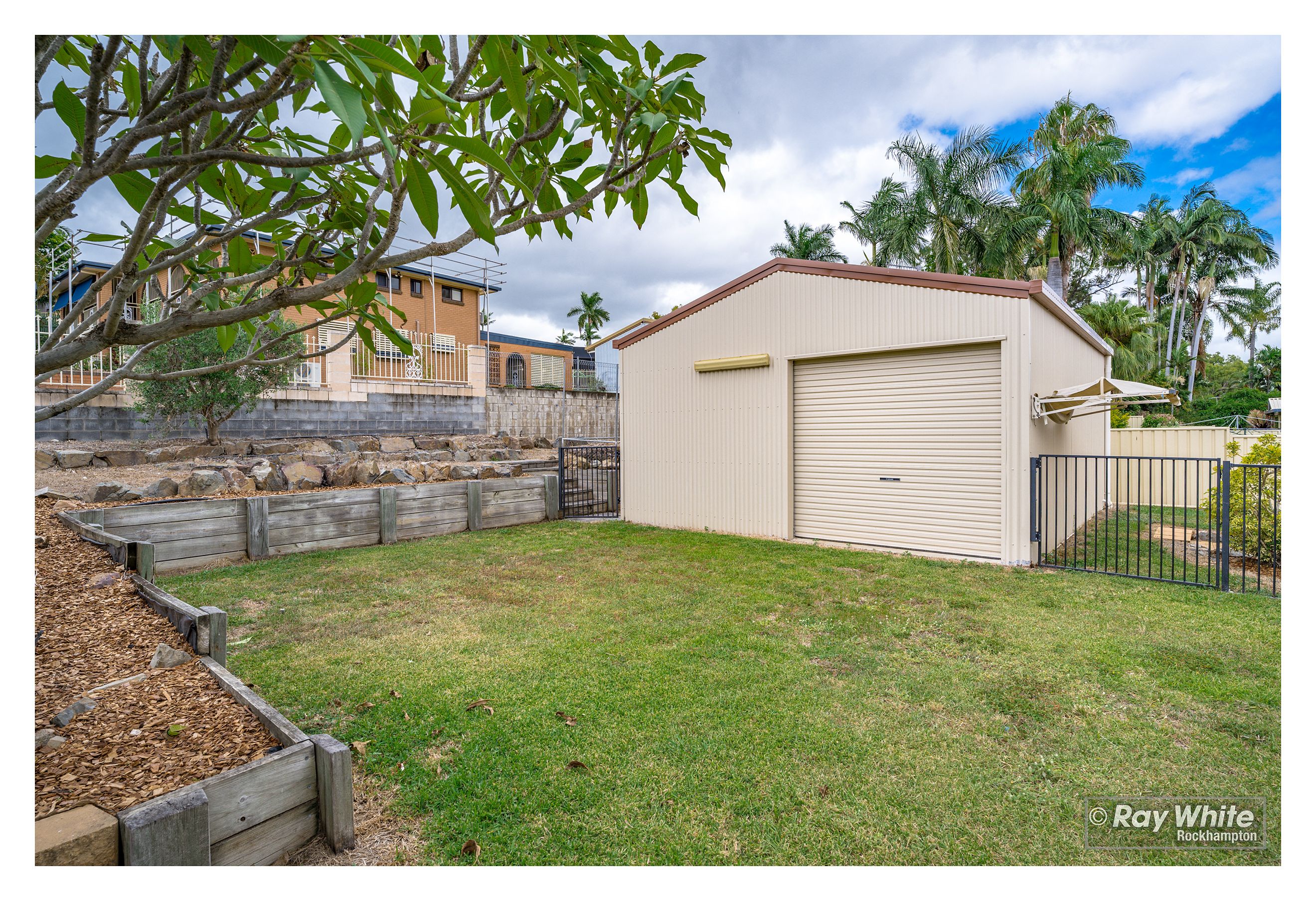 272 Farm Street, Kawana, QLD 4701