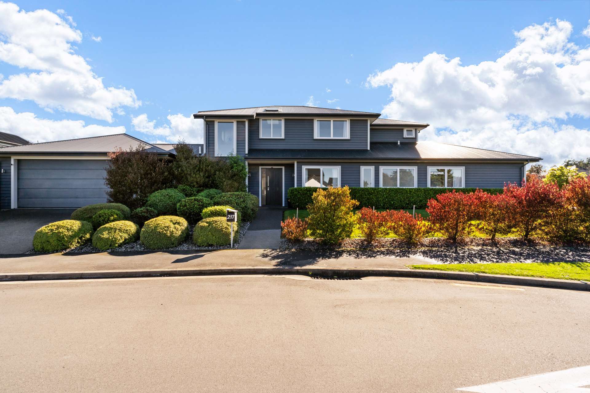 217 Cavendish Road photo 38