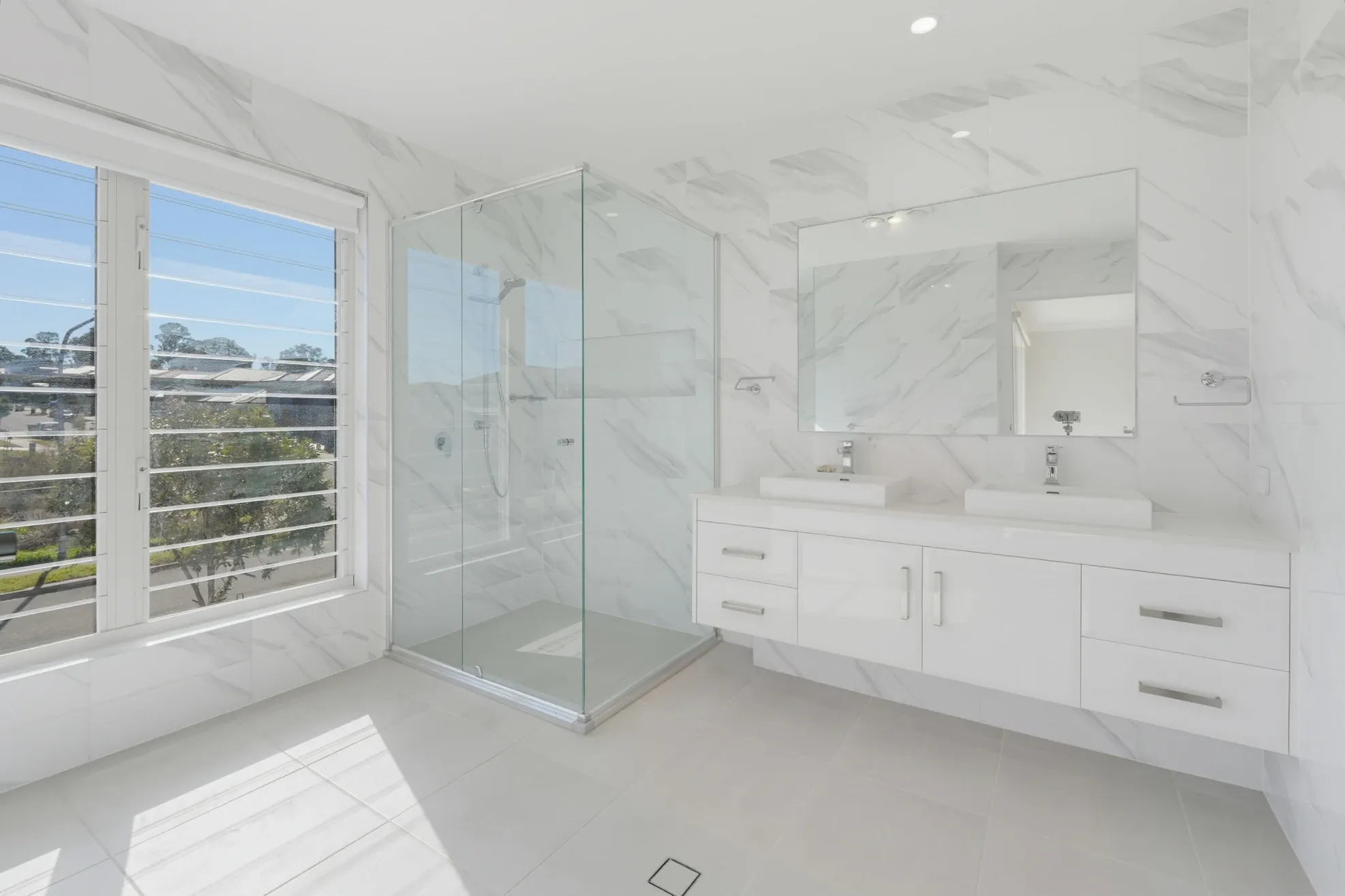 7 Weyman Road — photo 8 of 9