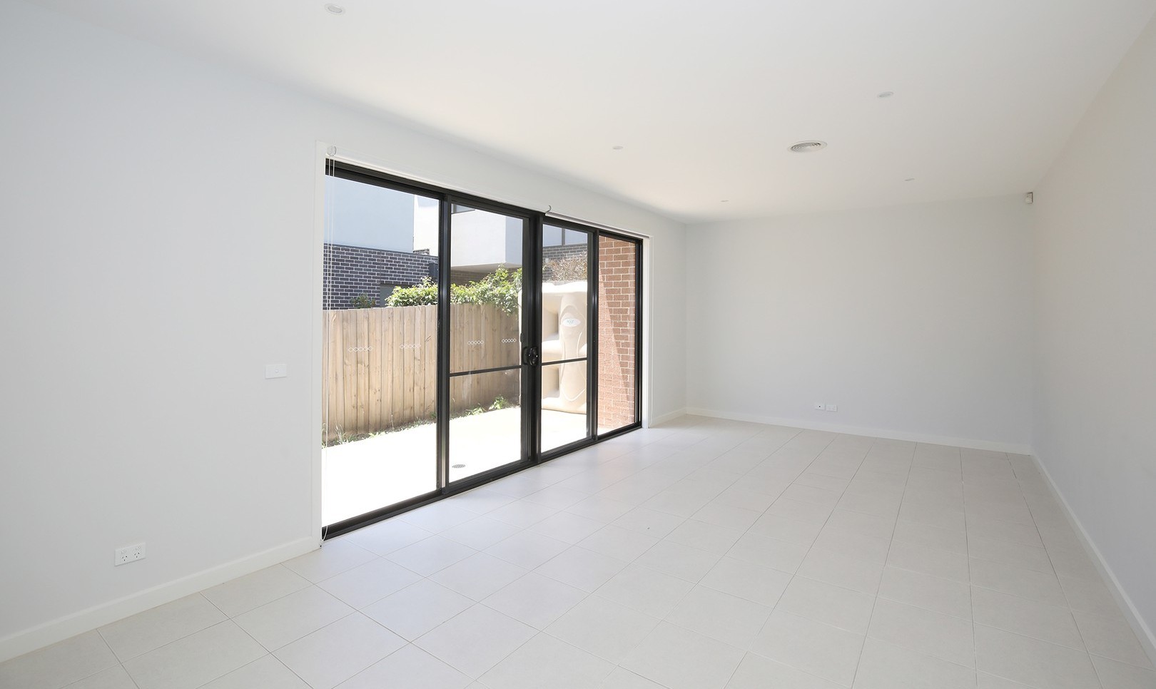 4/3 Renown Street, Burwood, VIC 3125