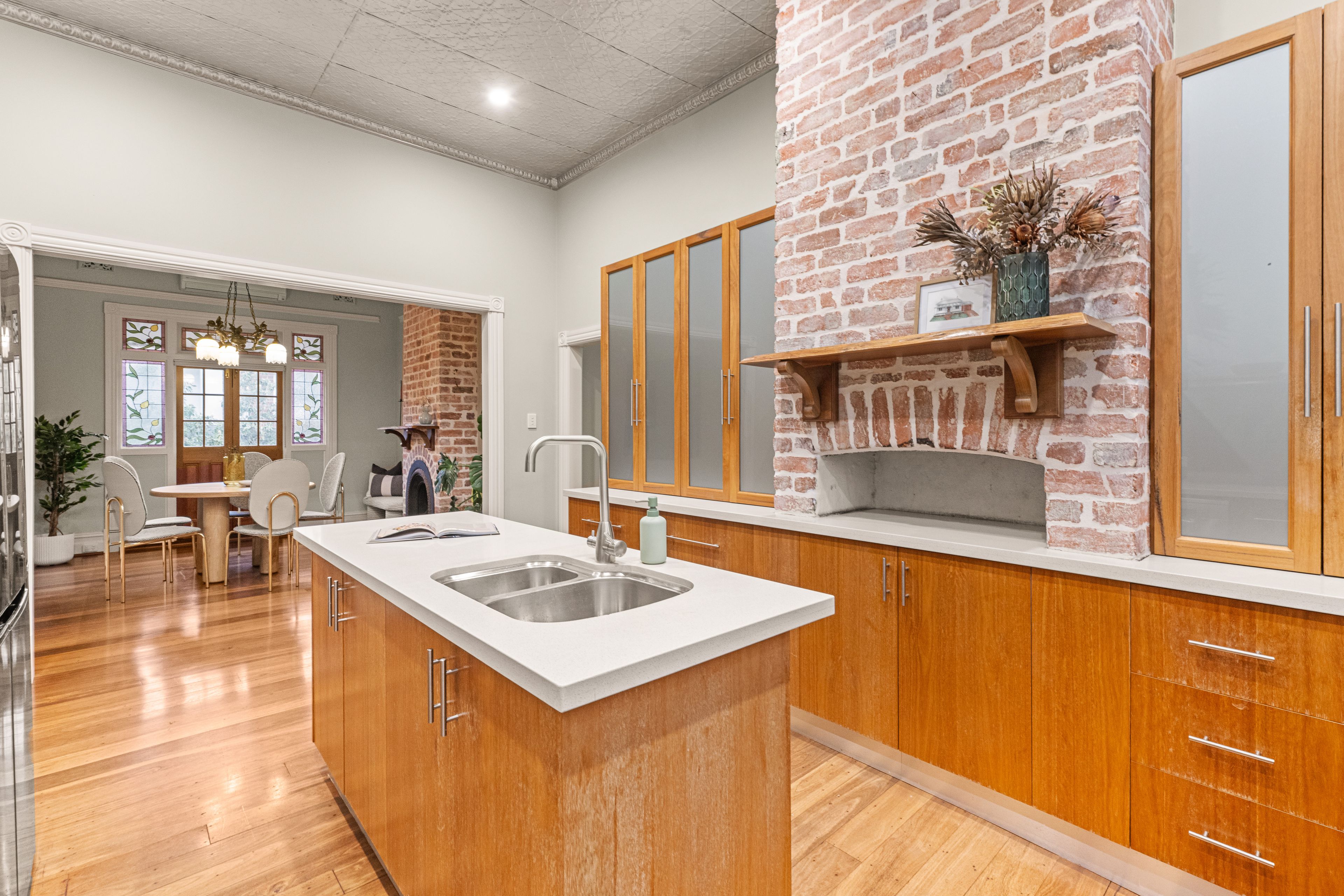54 Murray Road — photo 5 of 30