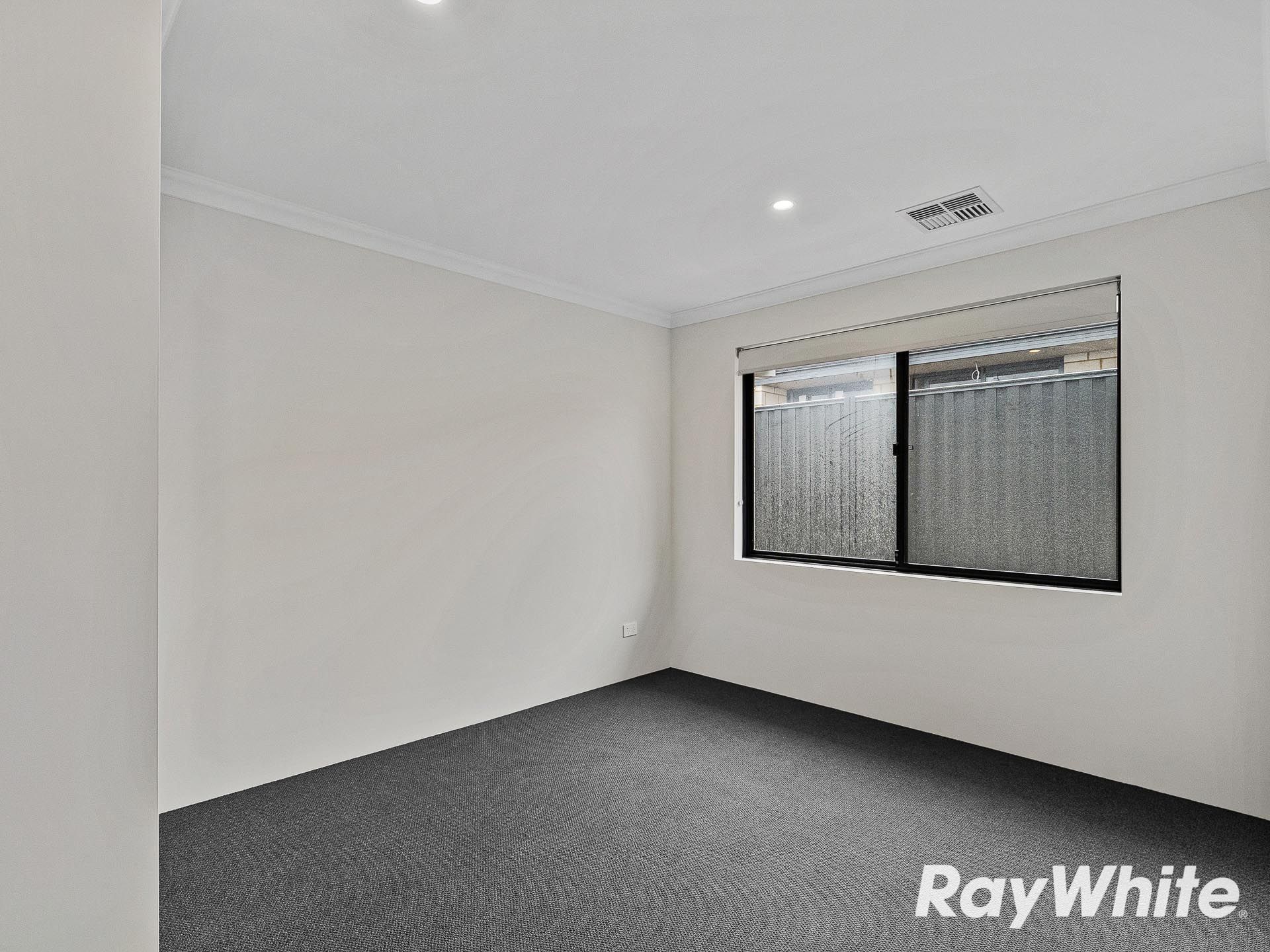 11 Kidrak Street — photo 8 of 12