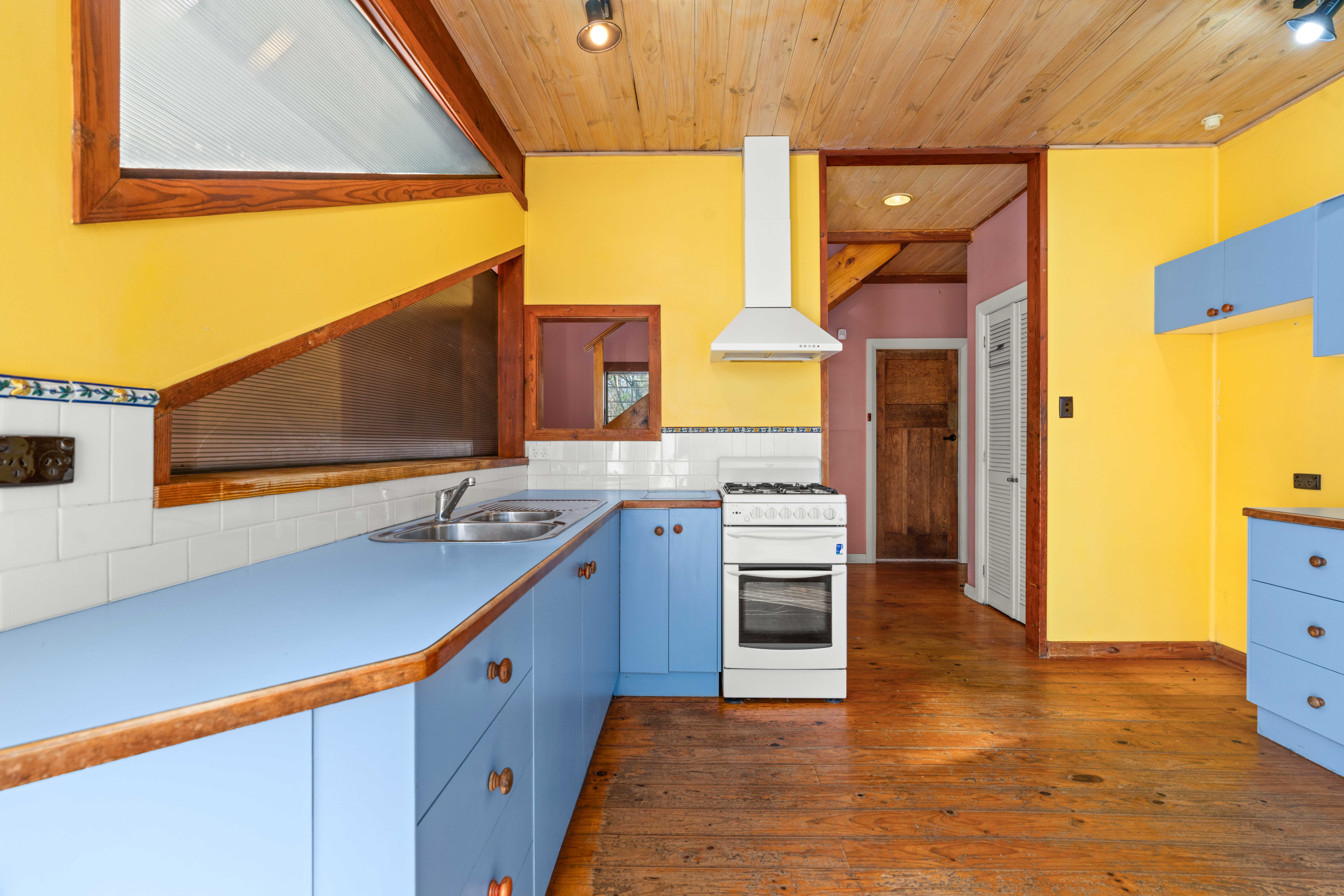 12 Shoalhaven Street — photo 10 of 30