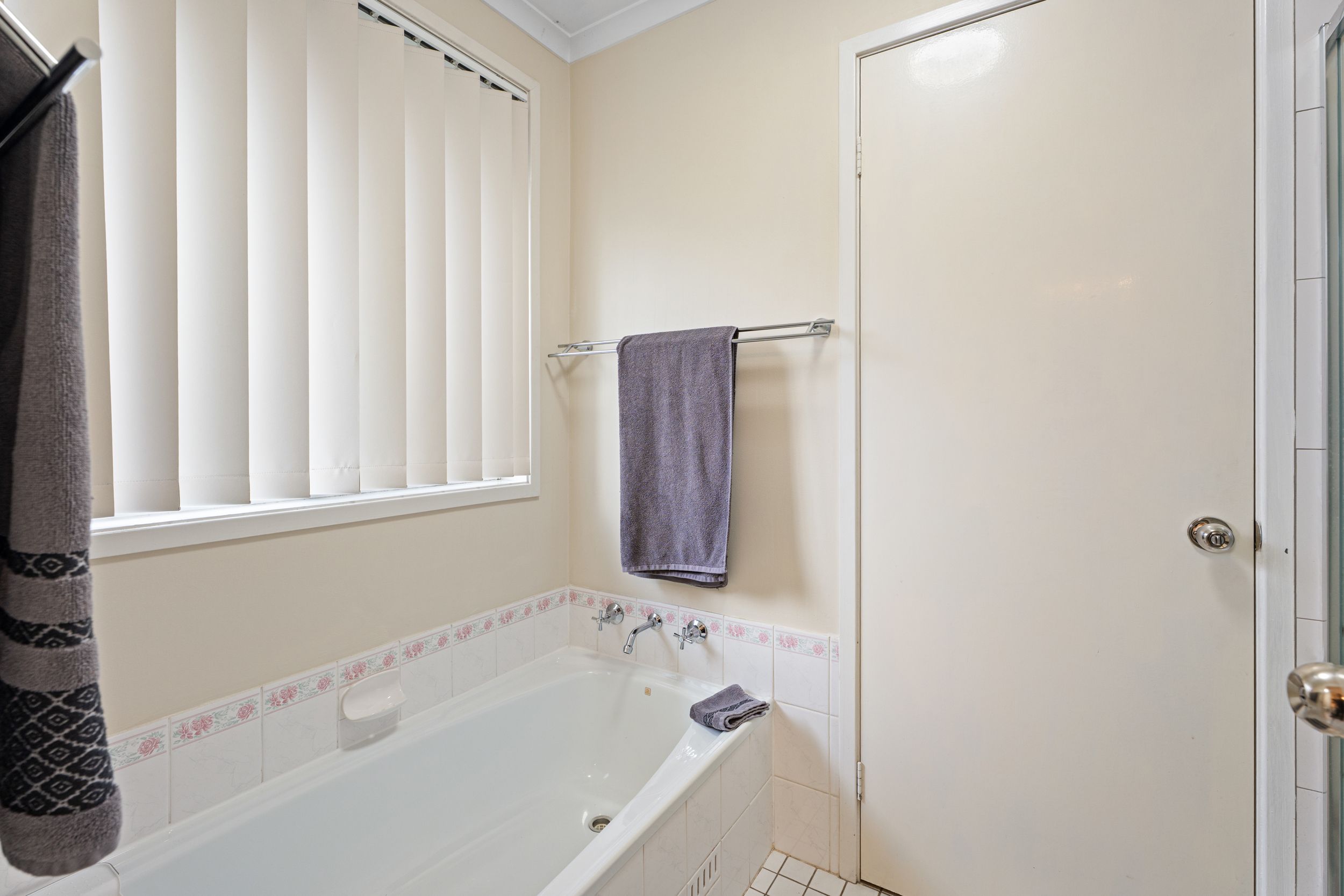 6 Ottawa Close, Cranebrook, NSW