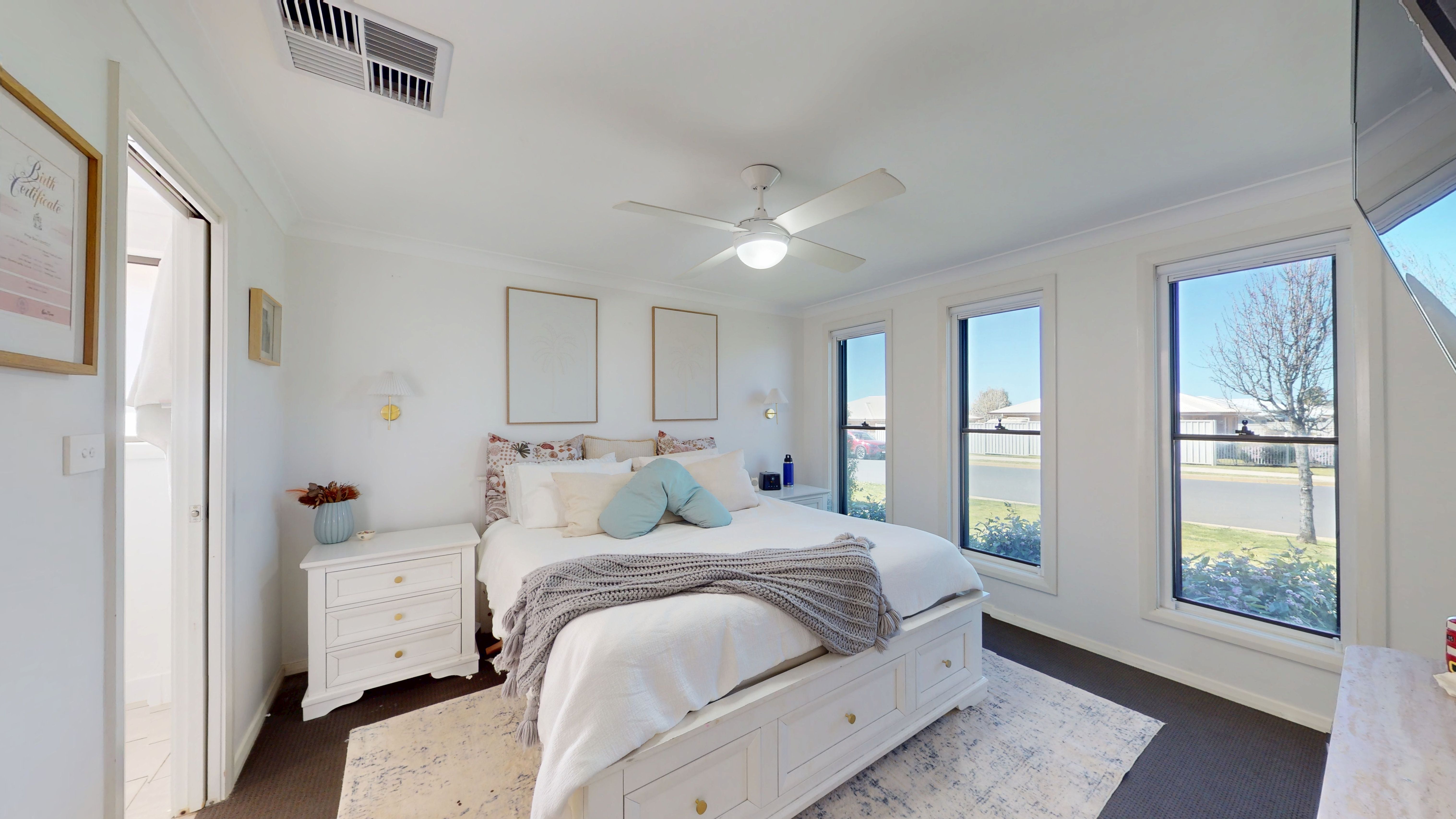 83 Champagne Drive — photo 8 of 20