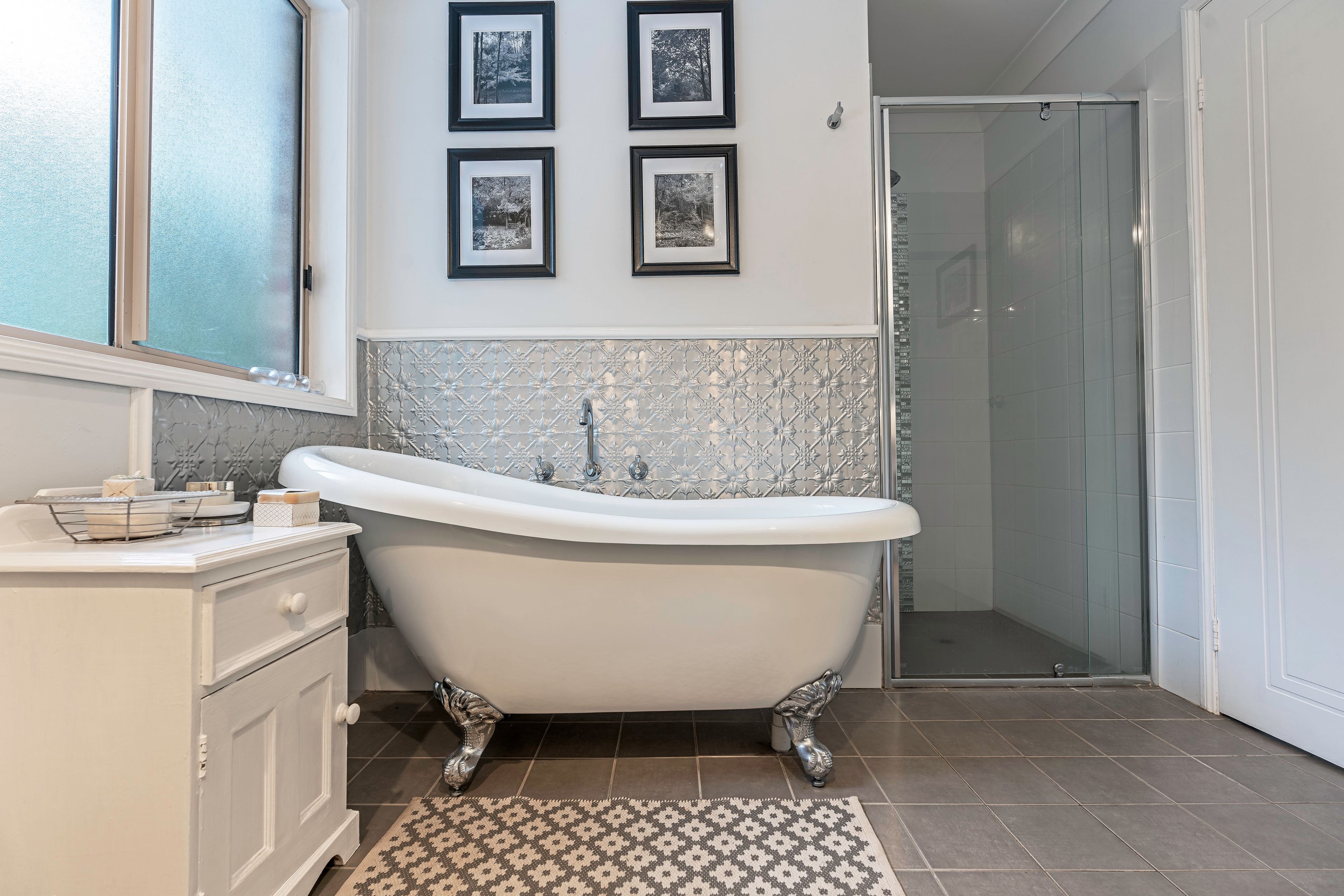 889B Illaroo Road, Tapitallee, NSW 2540