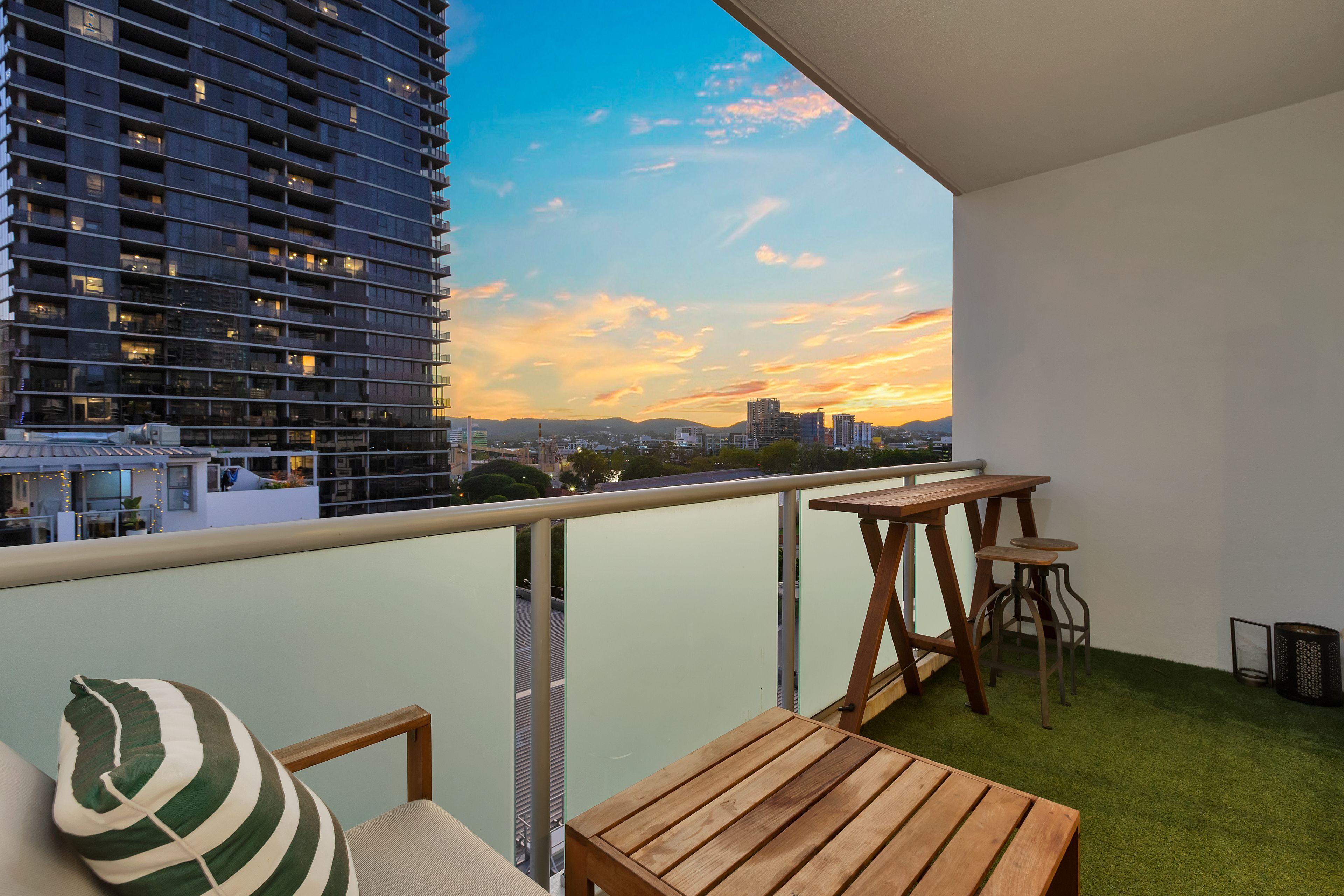 1004/18 Merivale Street, South Brisbane, QLD 4101