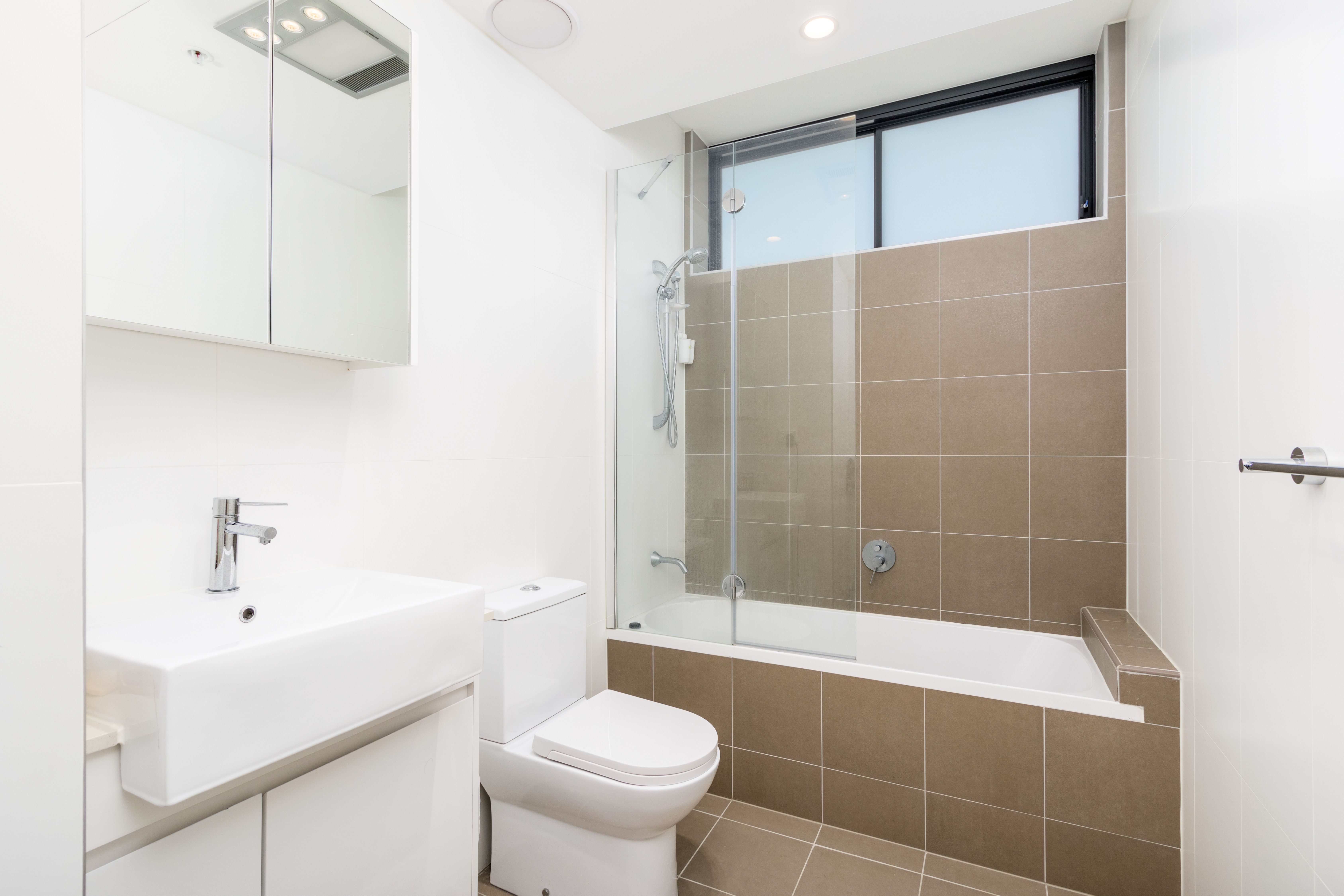 1702/7-9 Gibbons Street, Redfern, NSW 2016