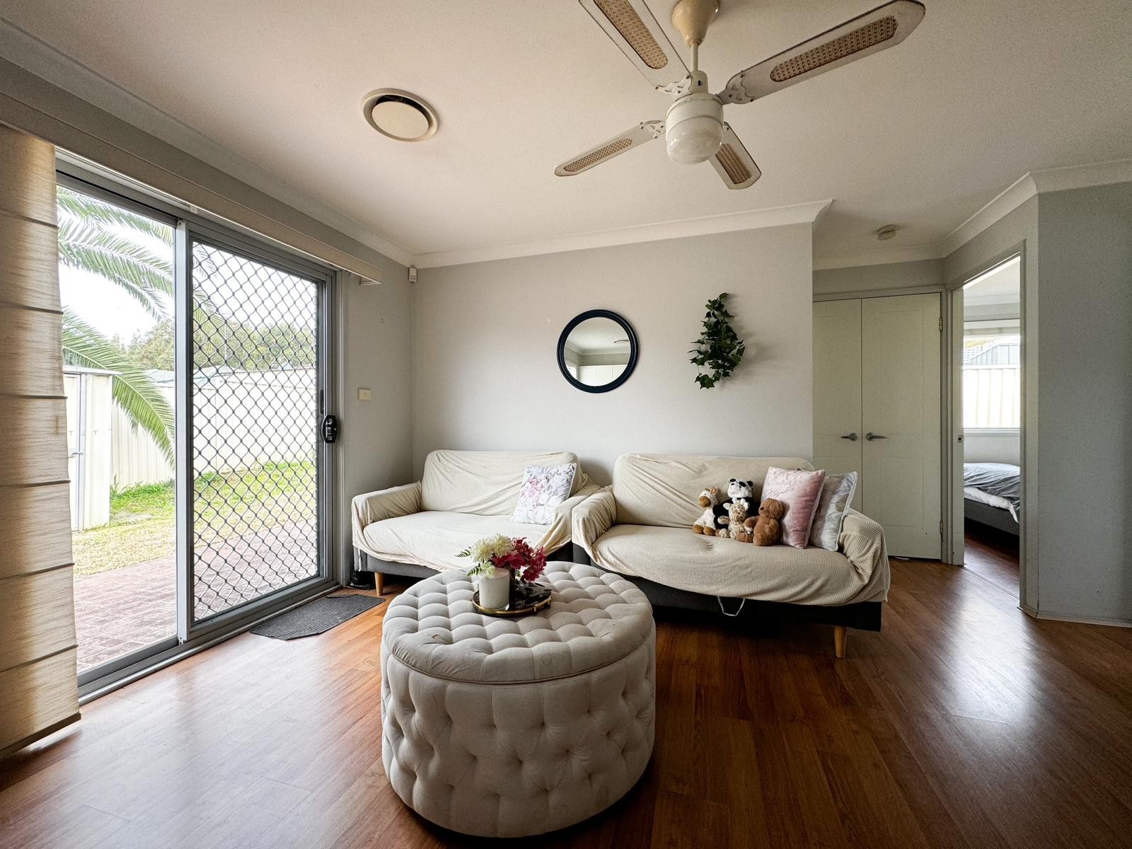 8 Muirfield Crescent, Glenmore Park, NSW 2745