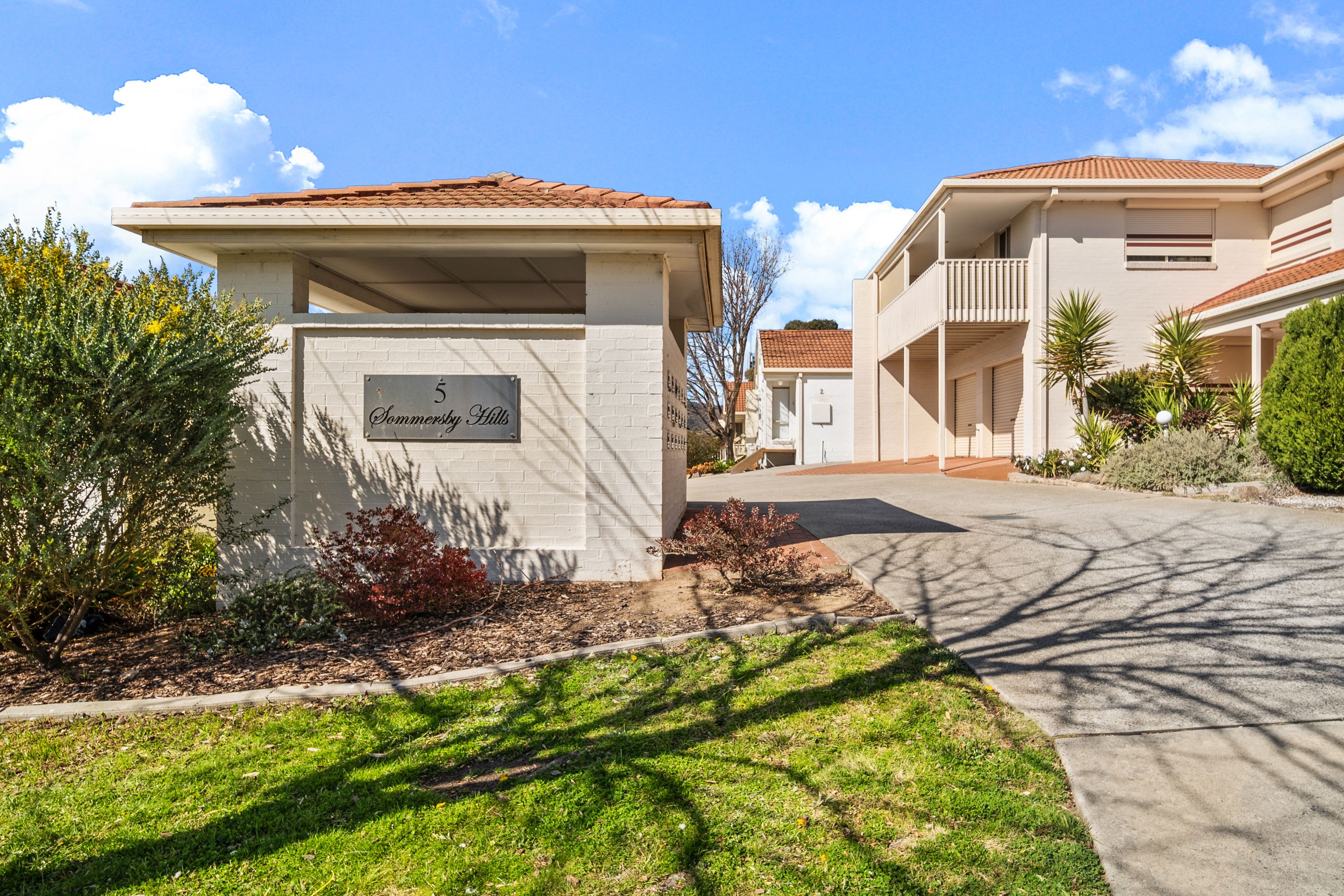 5 Harry Hopman Circuit, Gordon ACT 2906