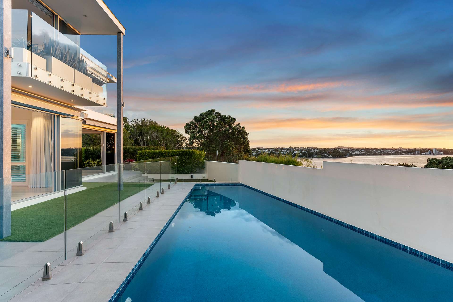 41 Cliff Road photo 9