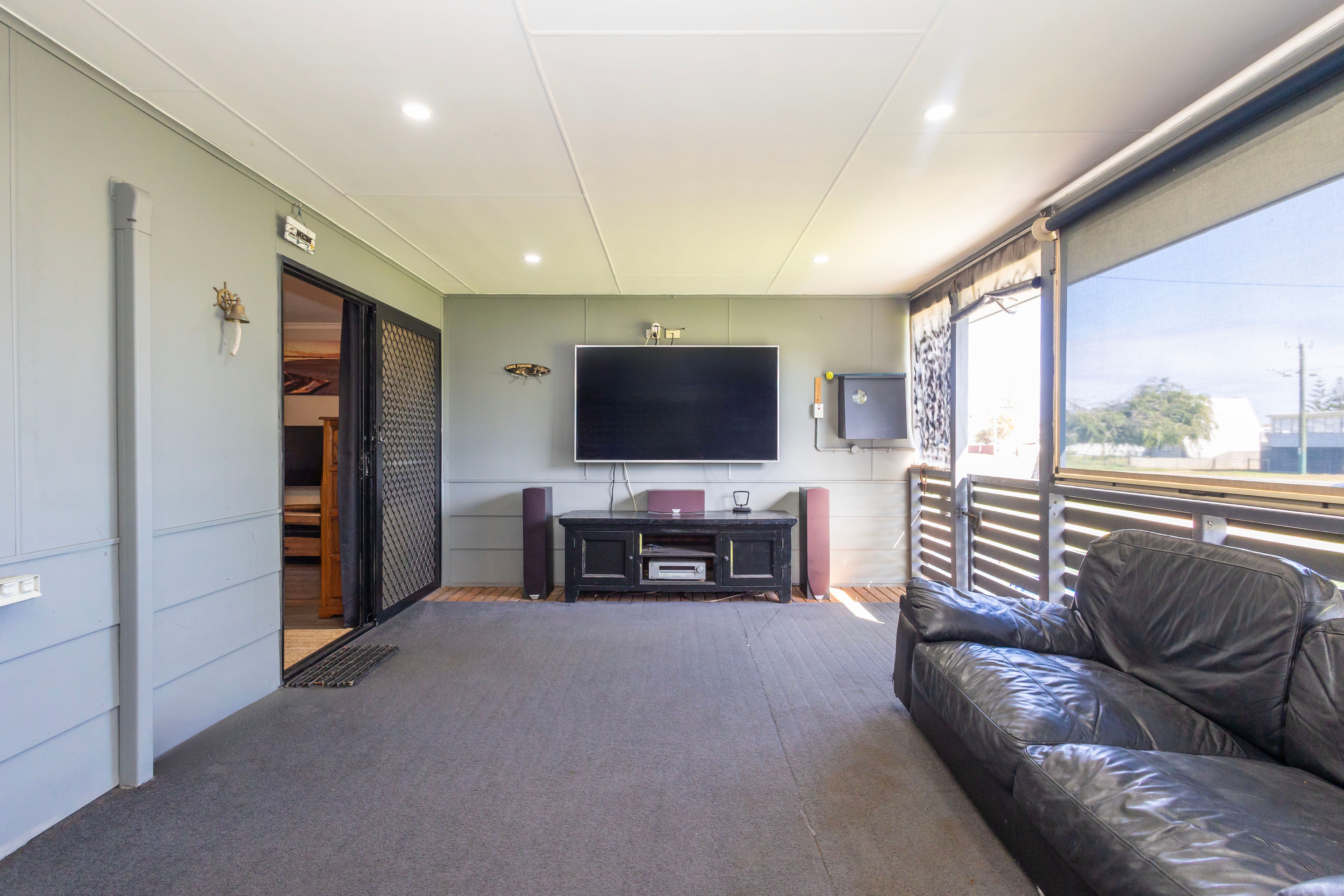 69 Seville Street — photo 11 of 28