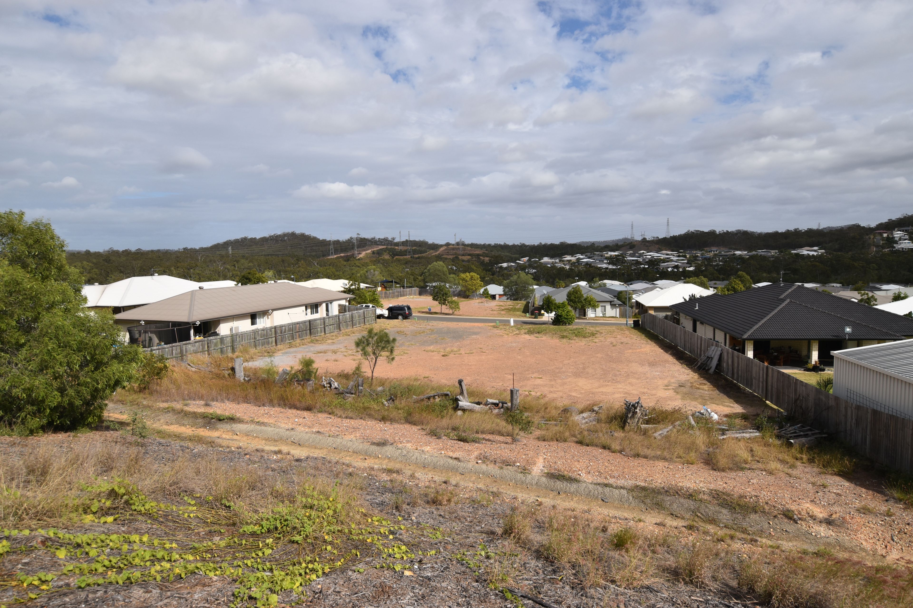 15 Cornforth Crescent, Kirkwood, QLD 4680