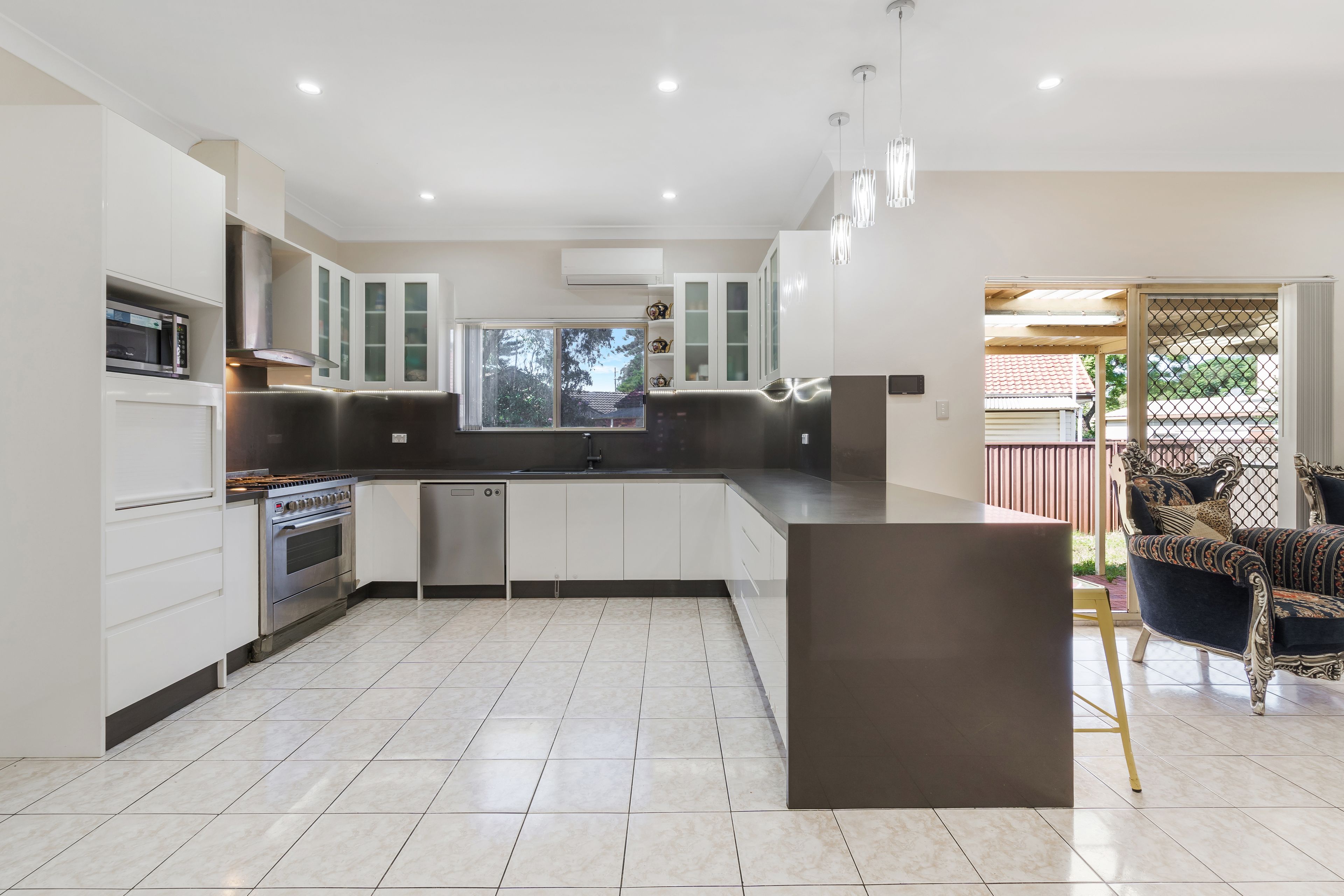 23 Solo Crescent, Fairfield, NSW 2165