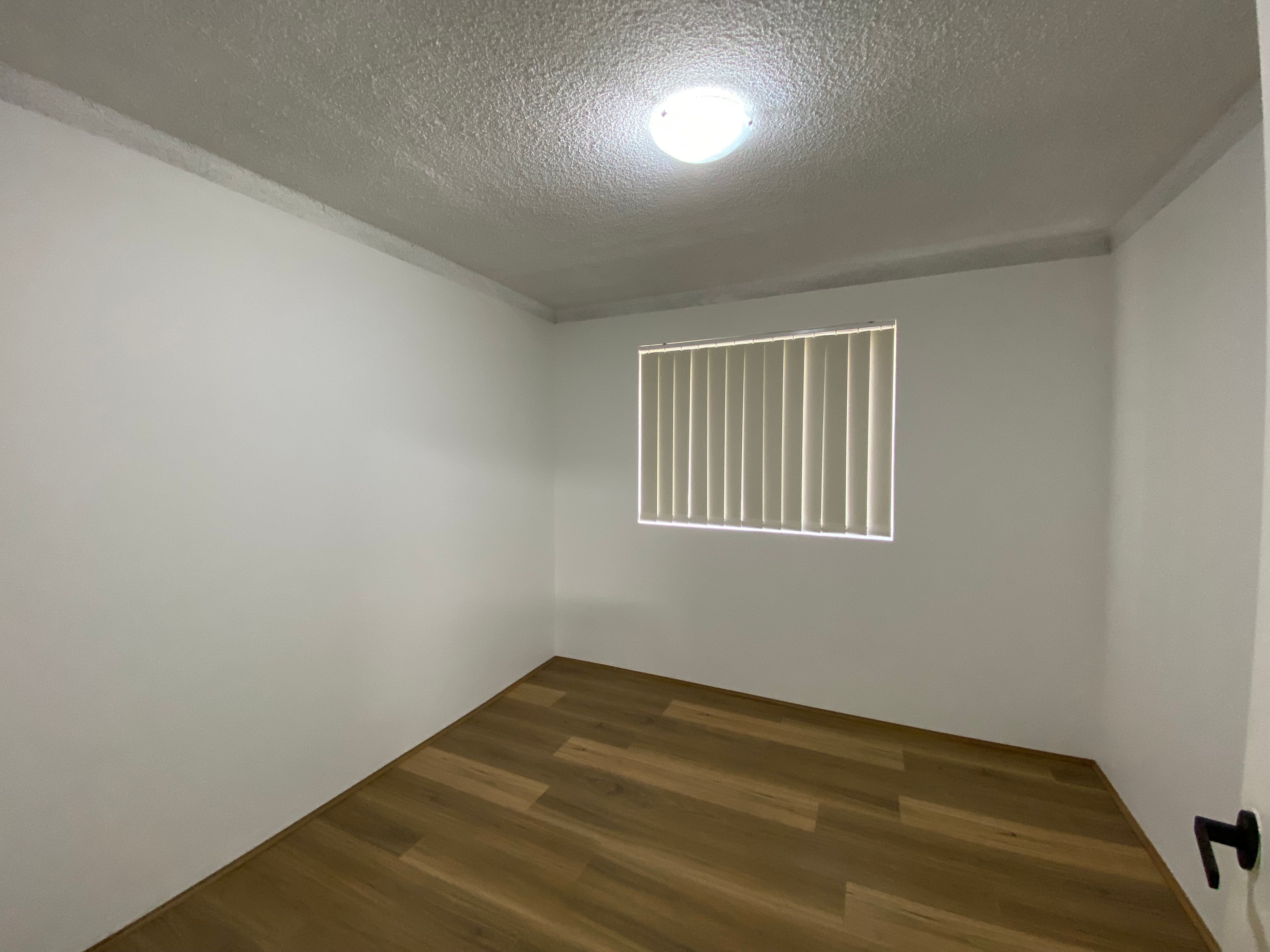 4/162 Sandal Crescent — photo 9 of 12