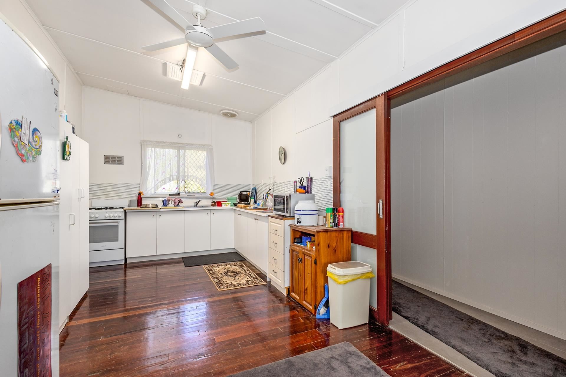 122 Gingin Road, Lancelin, WA 6044