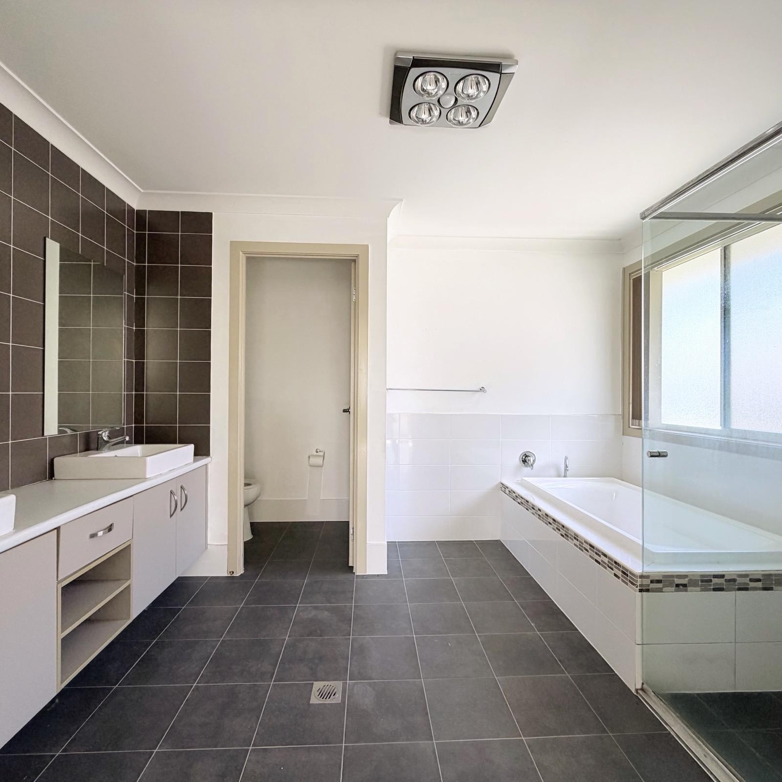 44D Weeroona Road, Edensor Park, NSW 2176