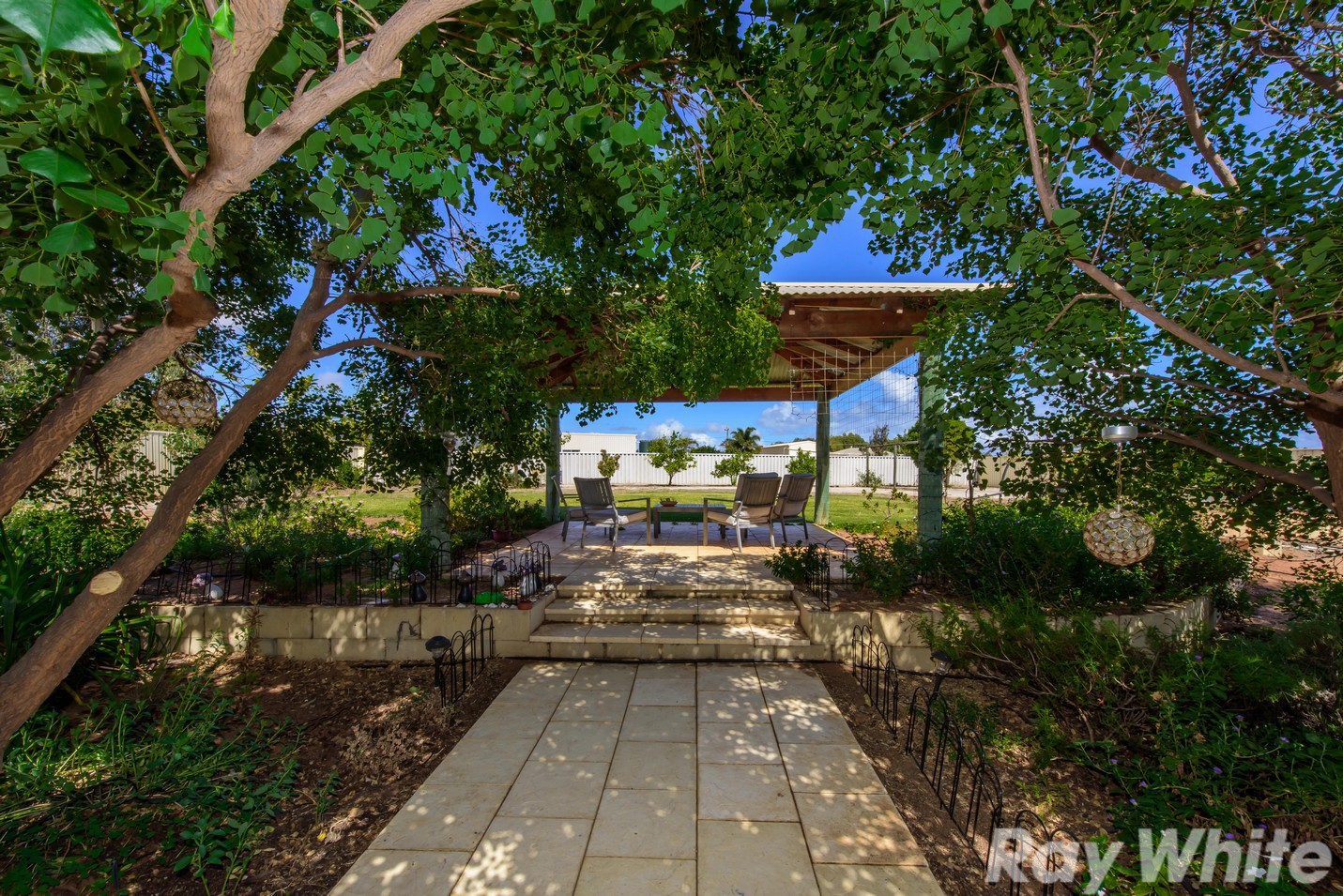 3 Macranda Place, Woorree, WA 6530