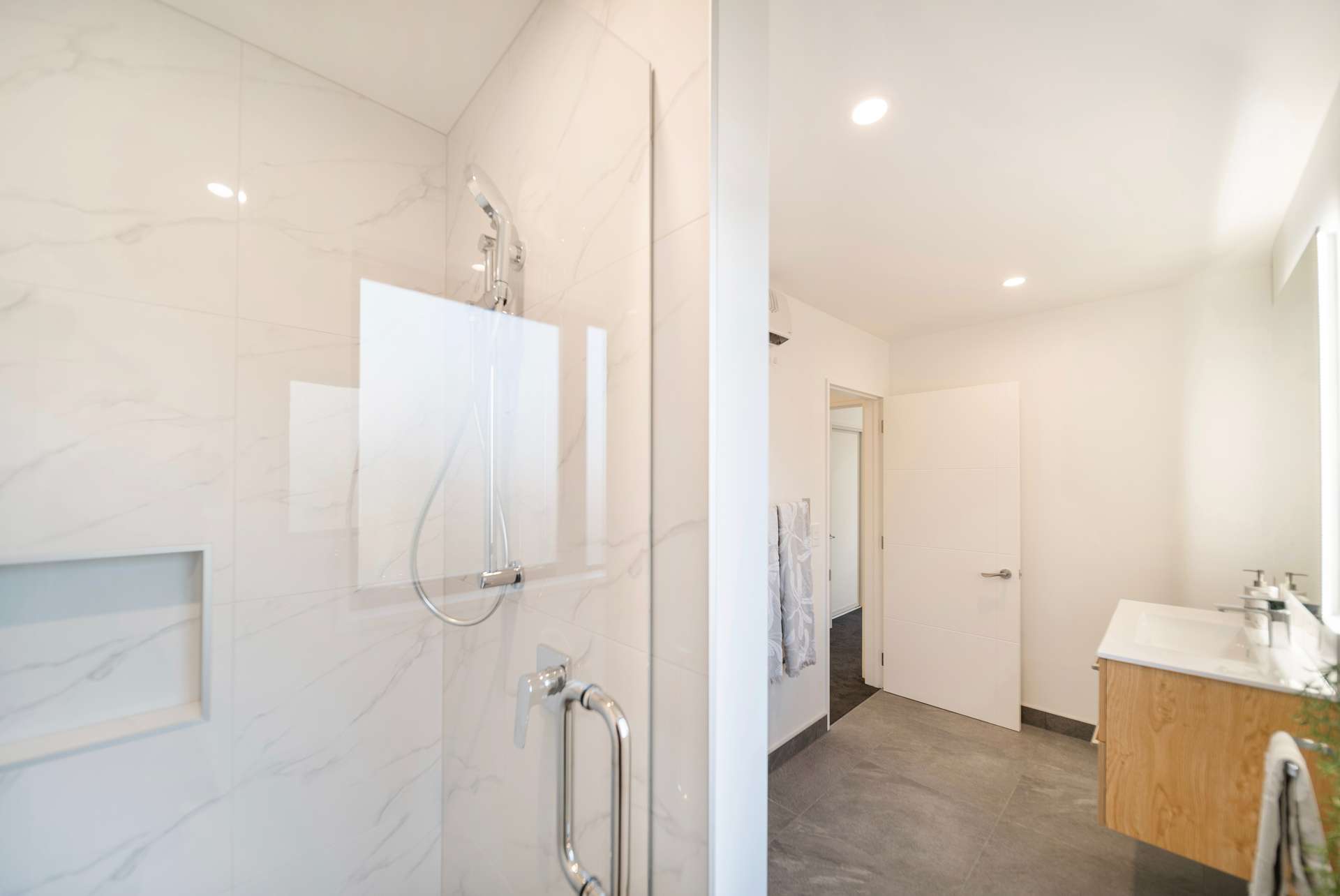 1/490 Cashel Street photo 10