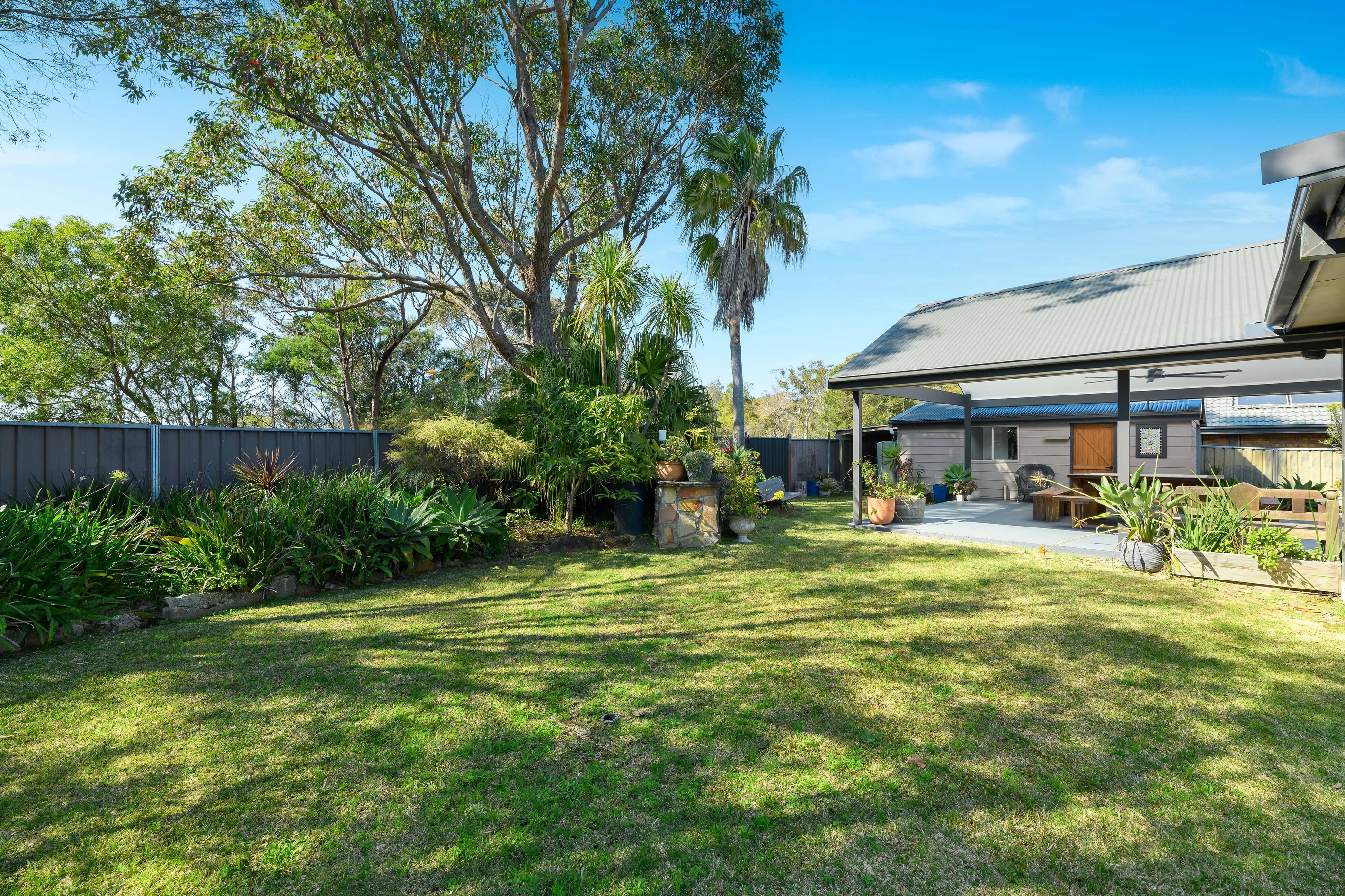 77 Halls Road, Helensburgh, NSW 2508