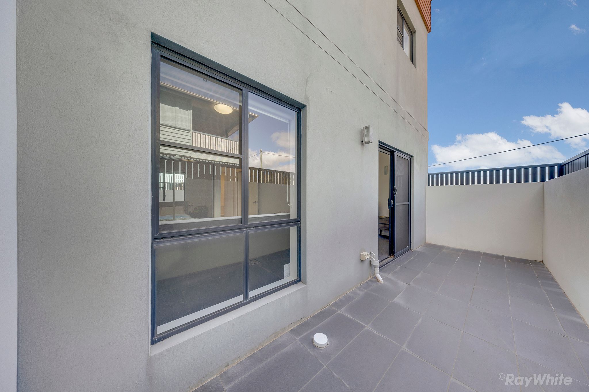4/1 Bayne Street — photo 9 of 16