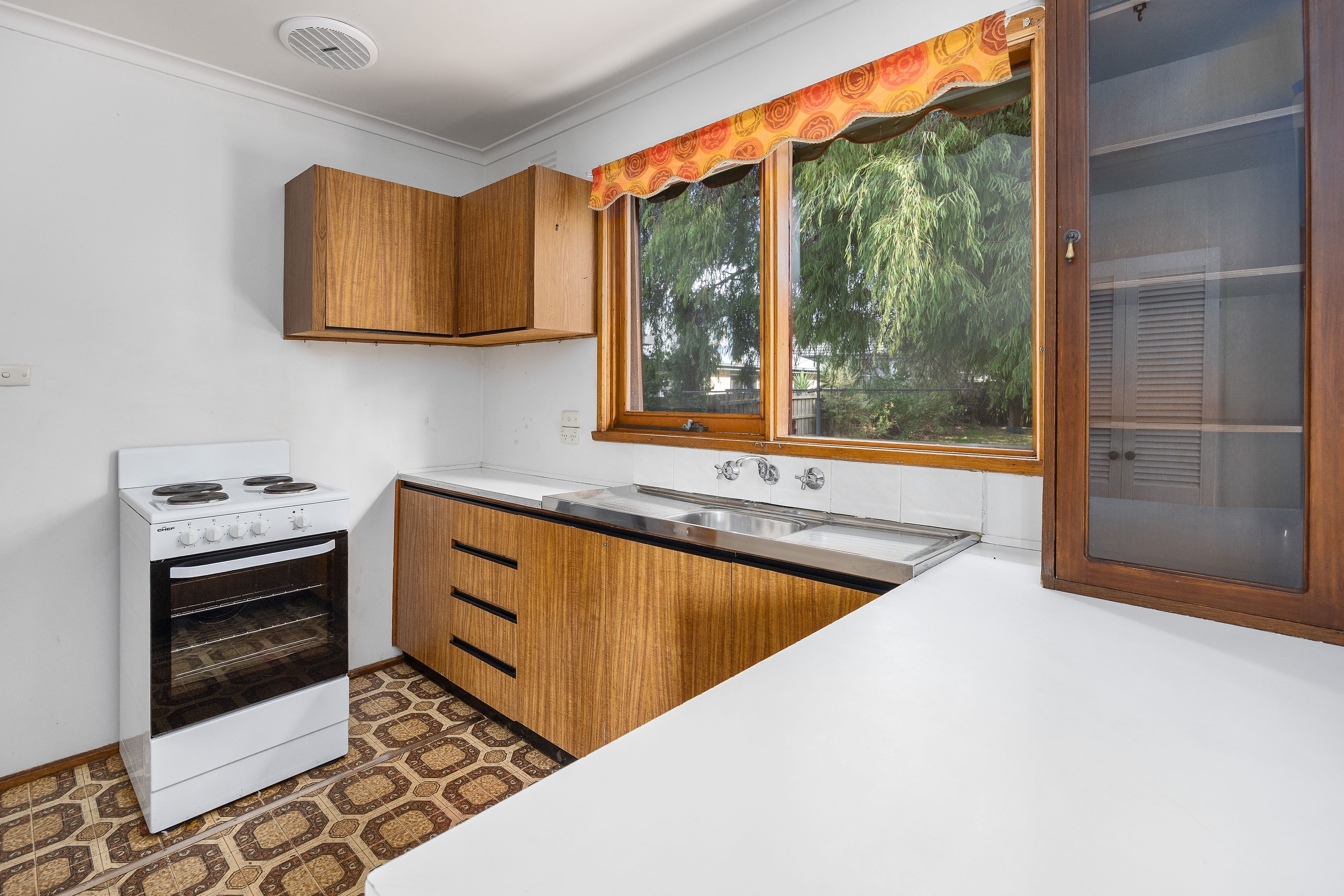 56 First Avenue, Rosebud, VIC 3939