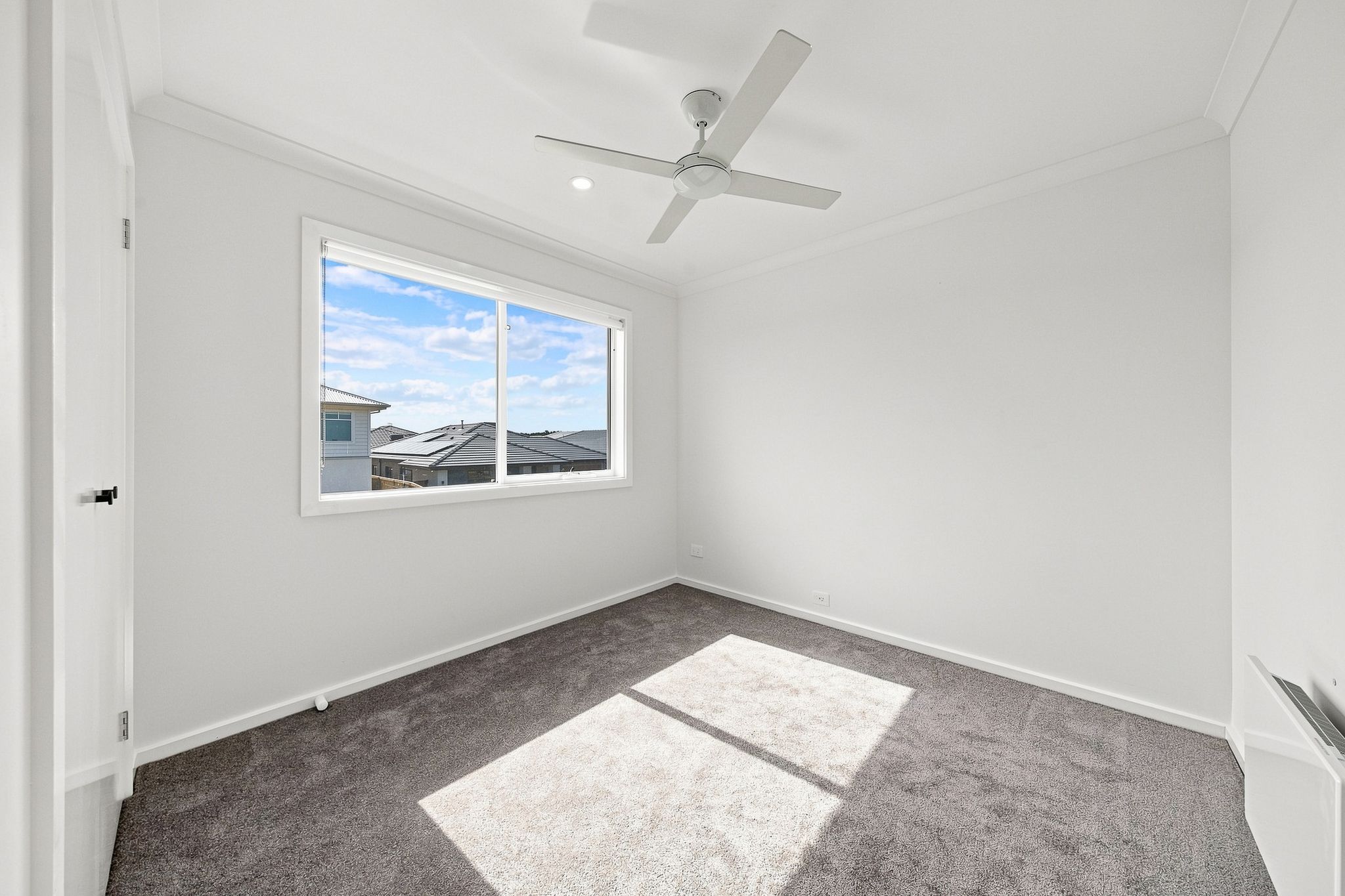 53 Lanark Street — photo 10 of 15