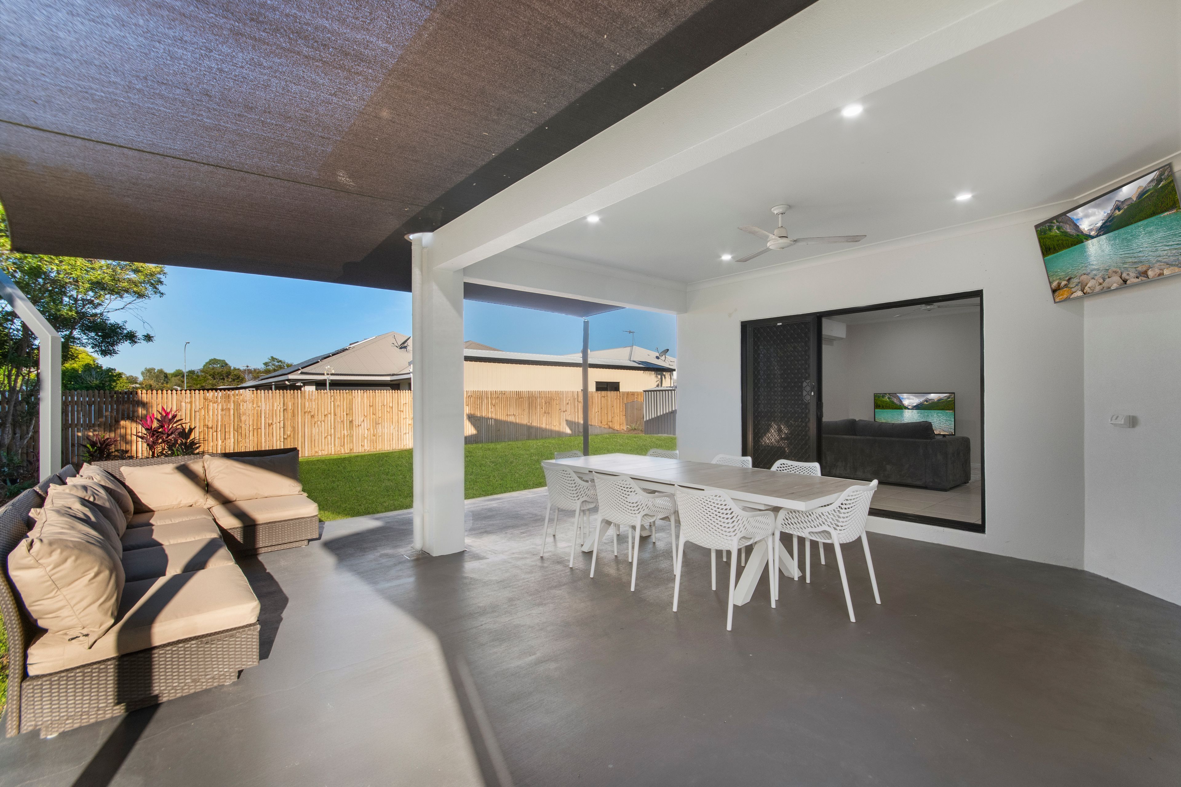 22 Bell Miner Way — photo 10 of 18