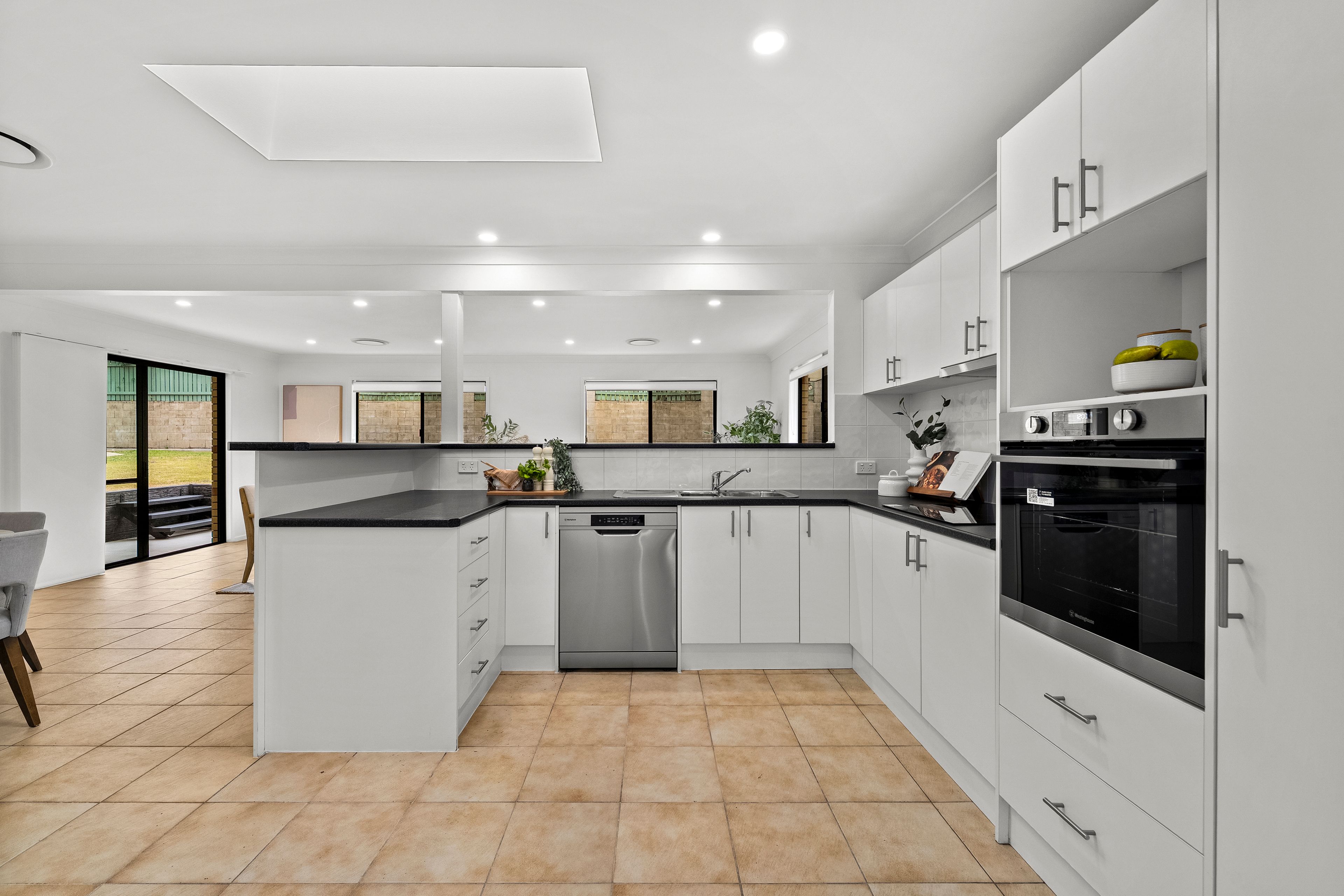 20 Arcola Street — photo 5 of 21