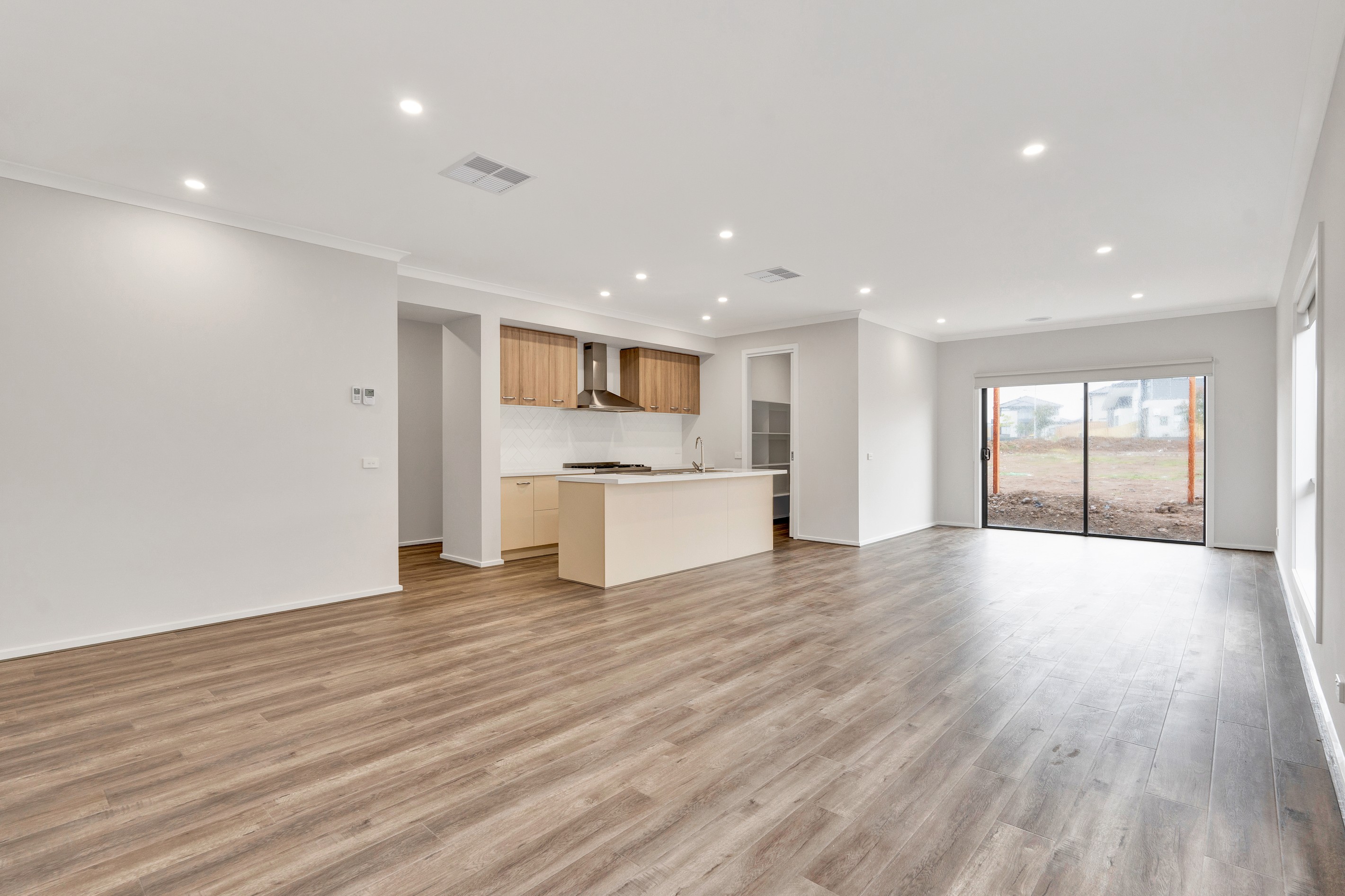 64 Shillings Road, Mambourin, VIC 3024