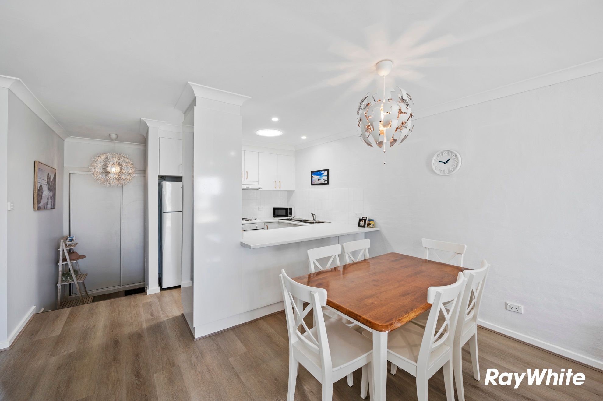 4/55 Jutland Avenue — photo 12 of 26