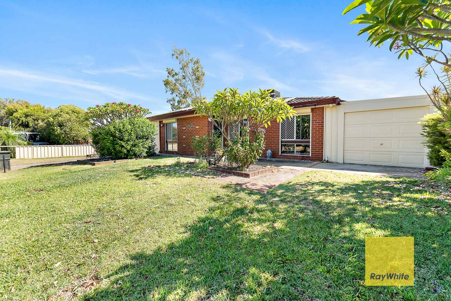 7 Adelina Court, Camillo, WA 6111