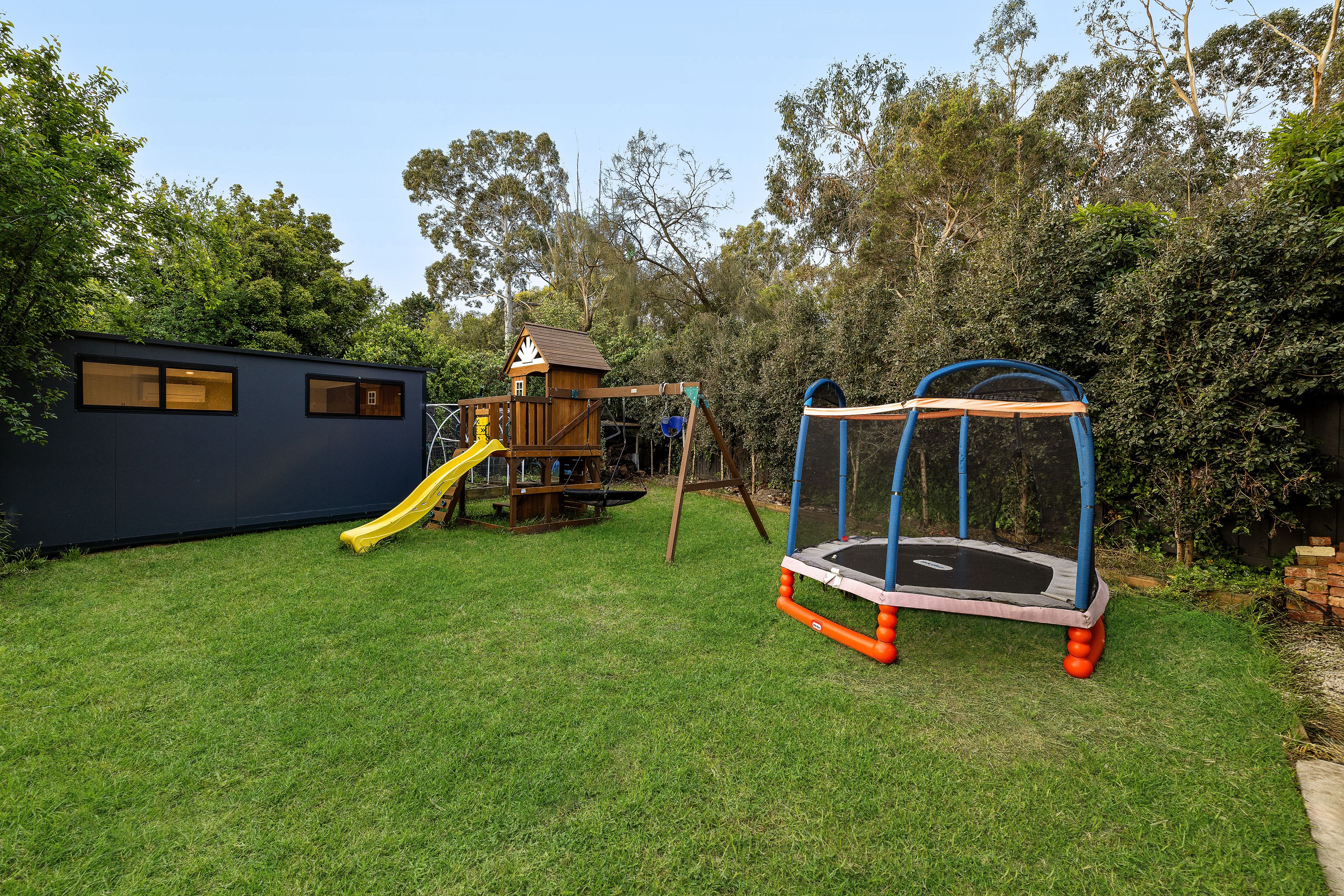 10 Summerlea Road — photo 18 of 26