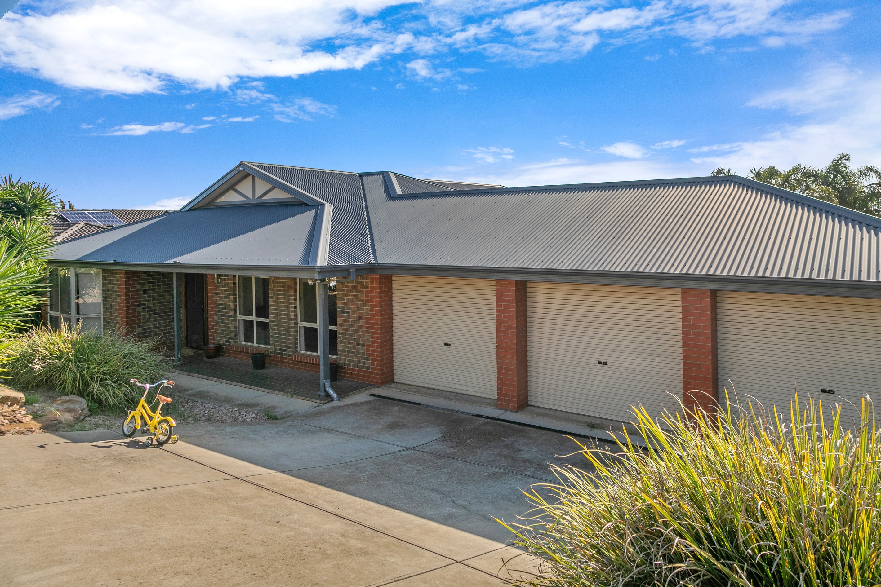 21 Manchester Circuit, Craigmore, SA 5114