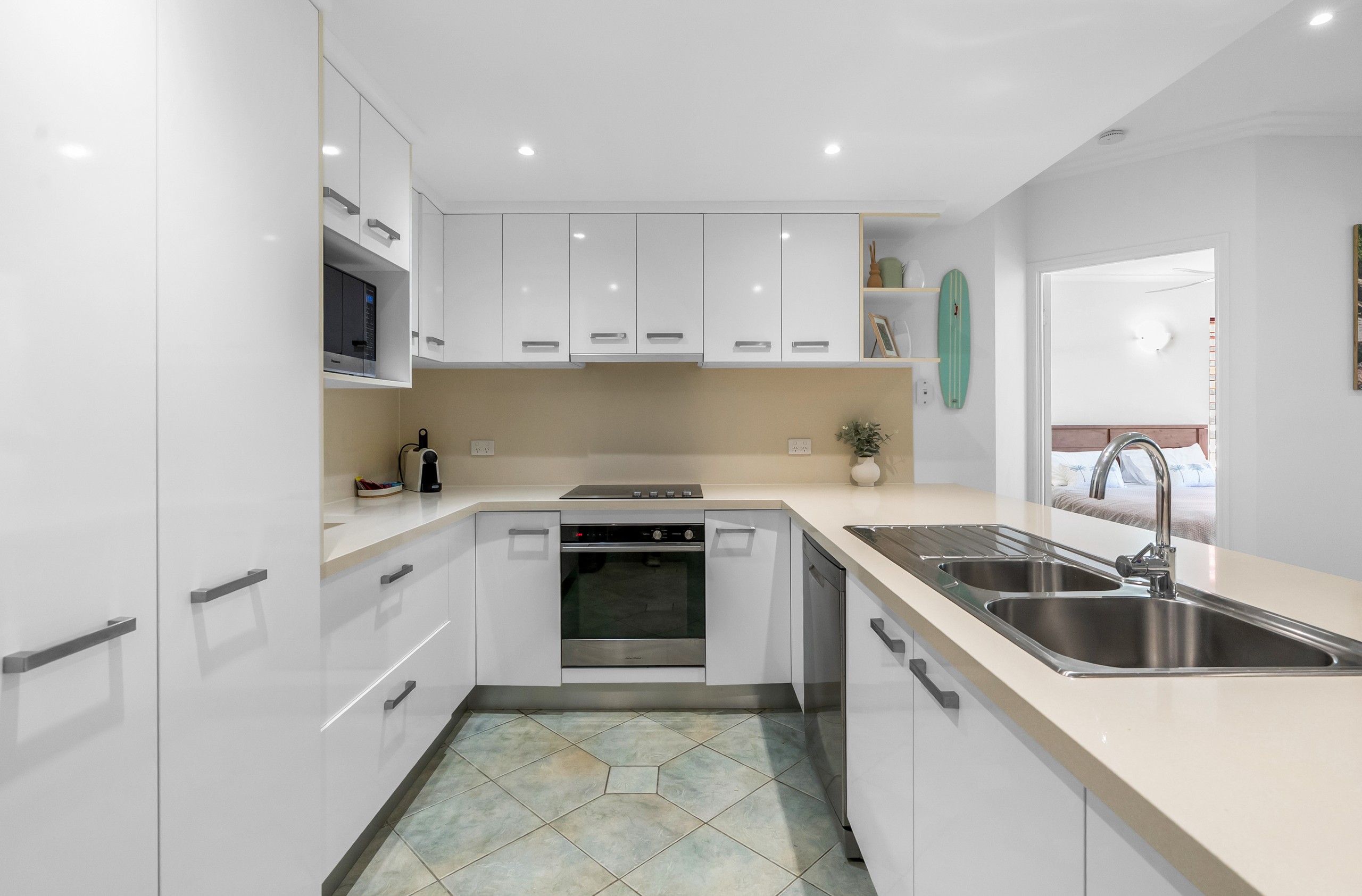 18/23-25 Veivers Road, Palm Cove, QLD 4879