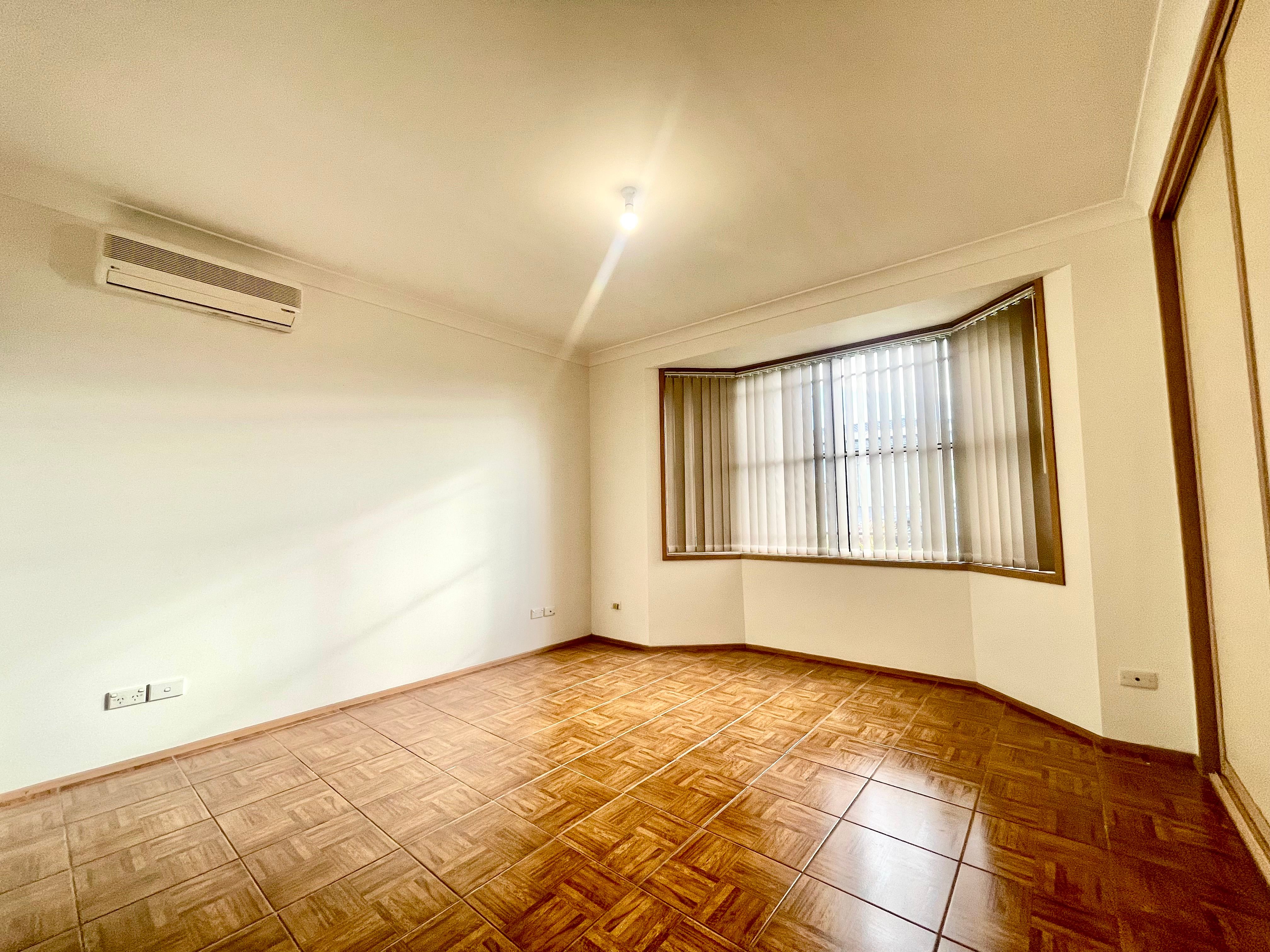 6 Cygnet Avenue, Green Valley, NSW 2168