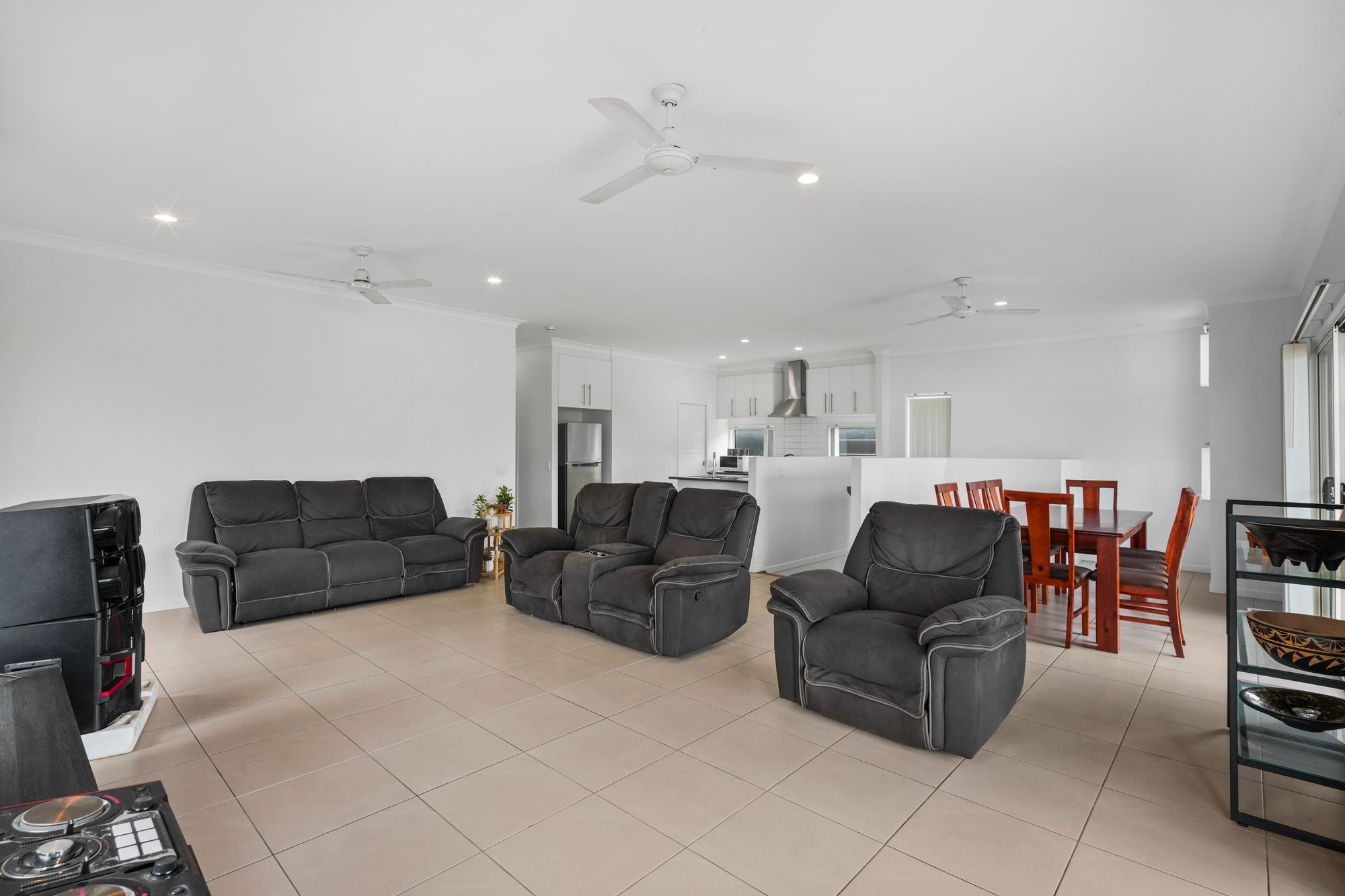 16 Wharf Court — photo 6 of 23