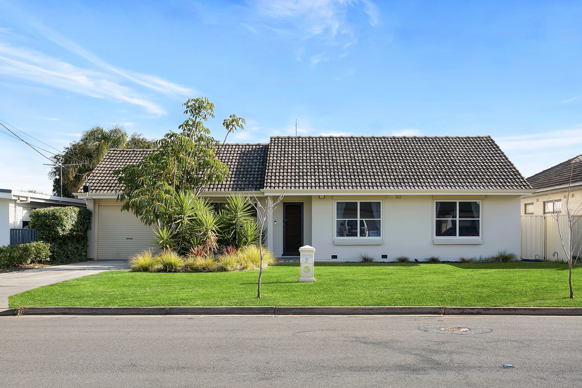 7 Windsor Terrace, West Beach SA 5024