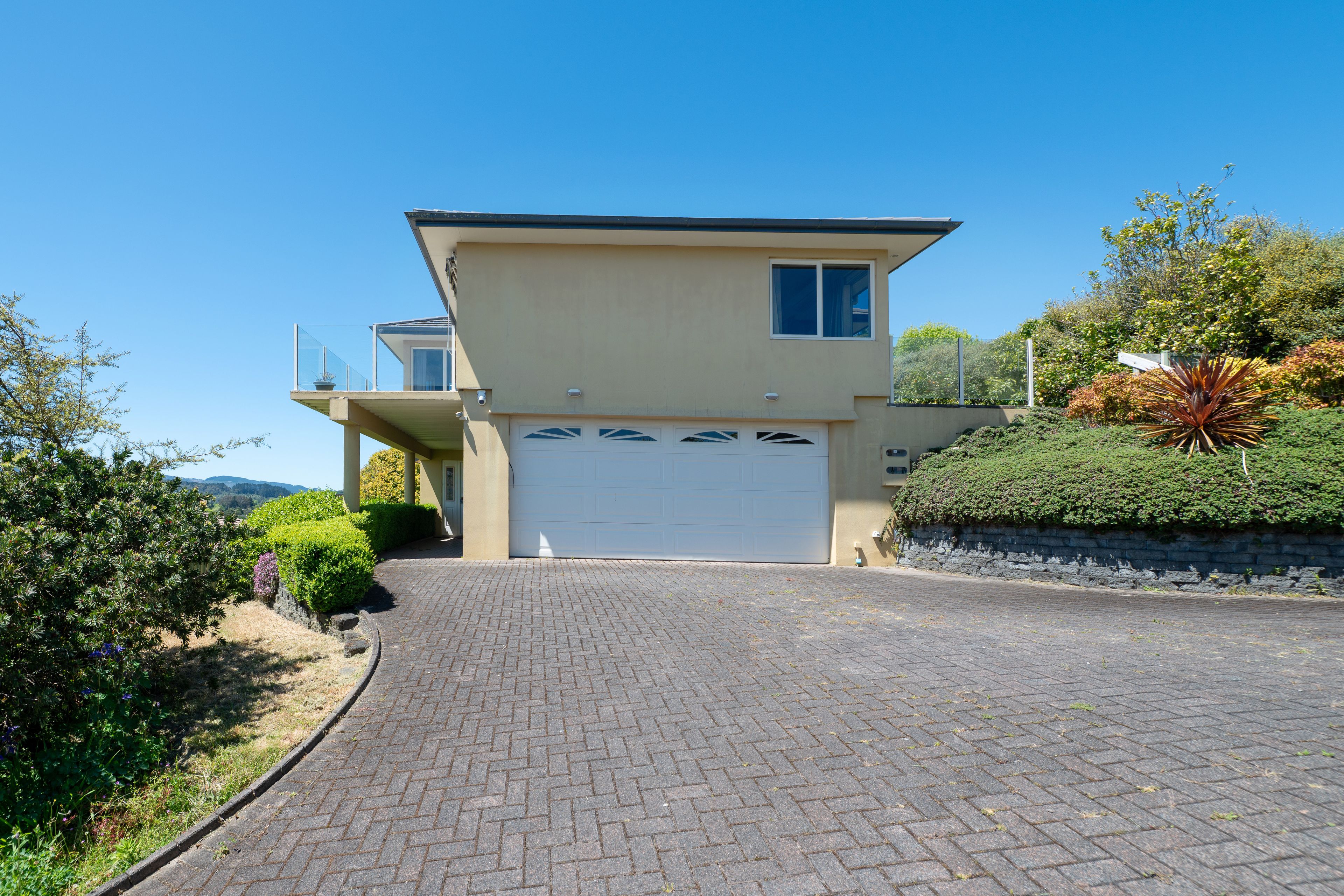 22 Cobbe Place, Pomare, Rotorua District 3015 - Sold House - Ray White ...