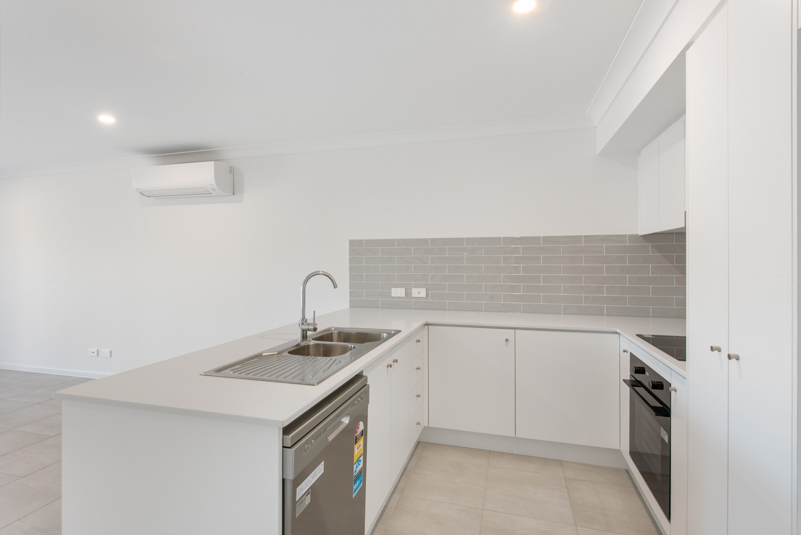 22 Amaroo Street, Morayfield, QLD 4506