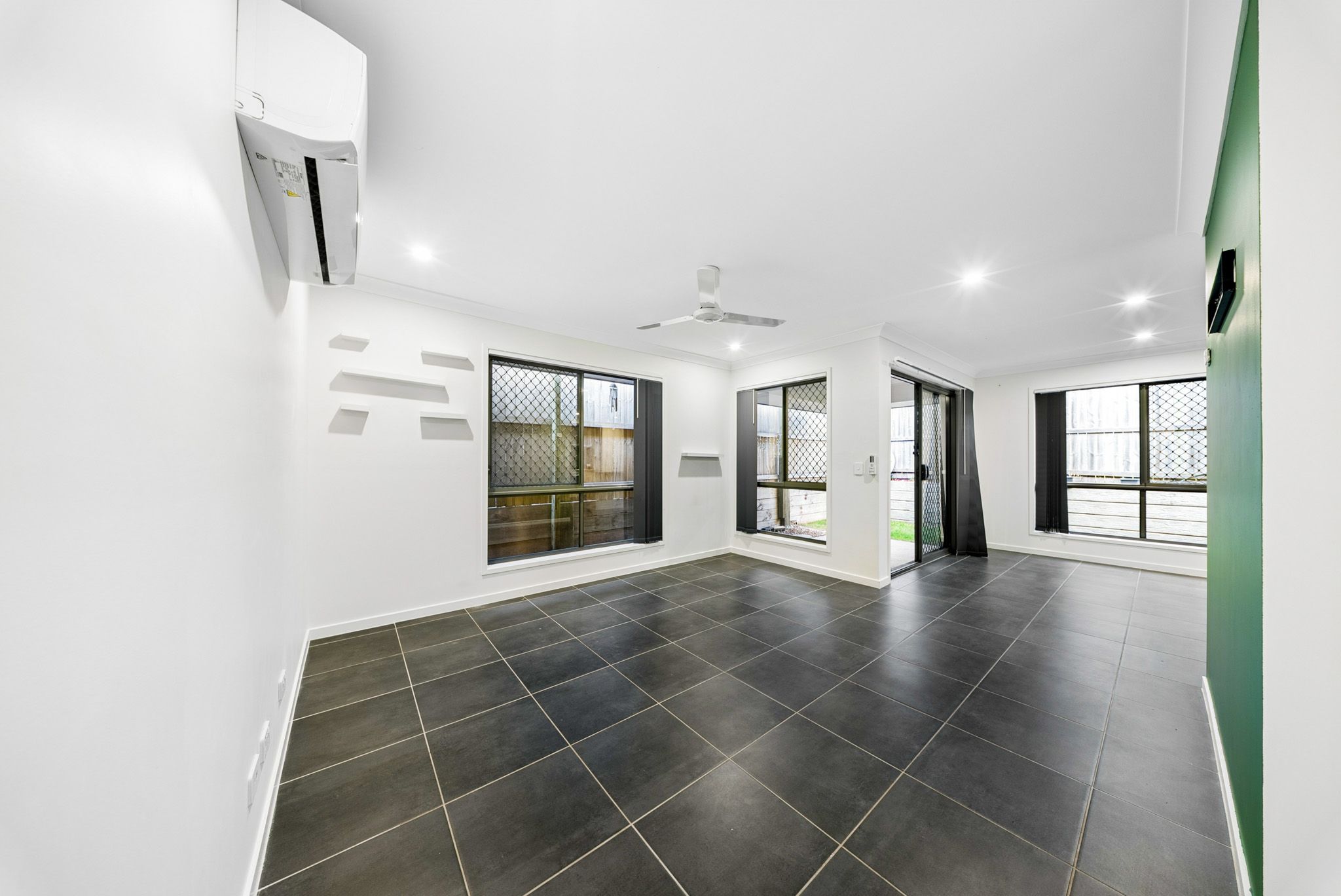 43 Neumann Drive — photo 4 of 20