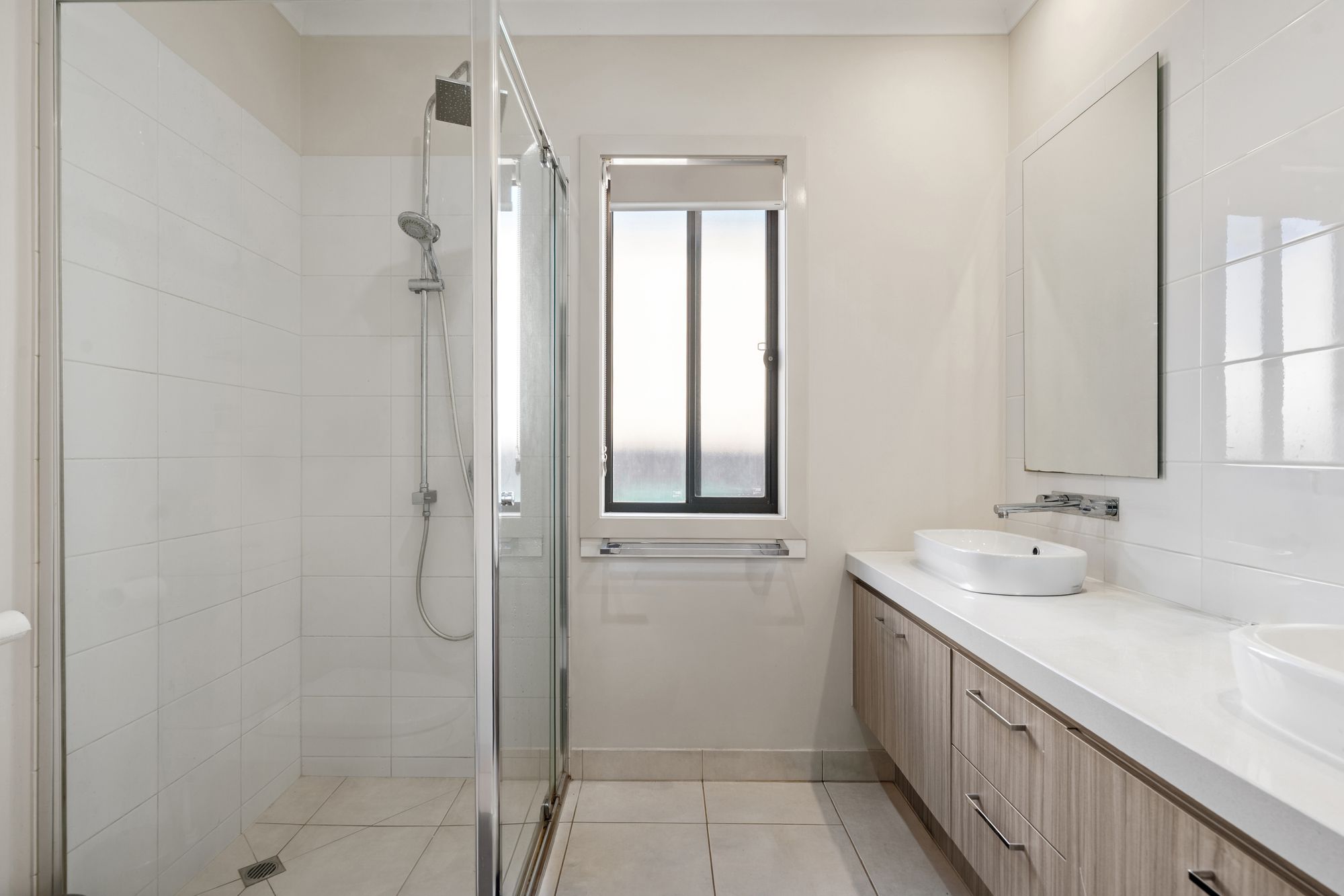 6 Ottelia Street — photo 10 of 18