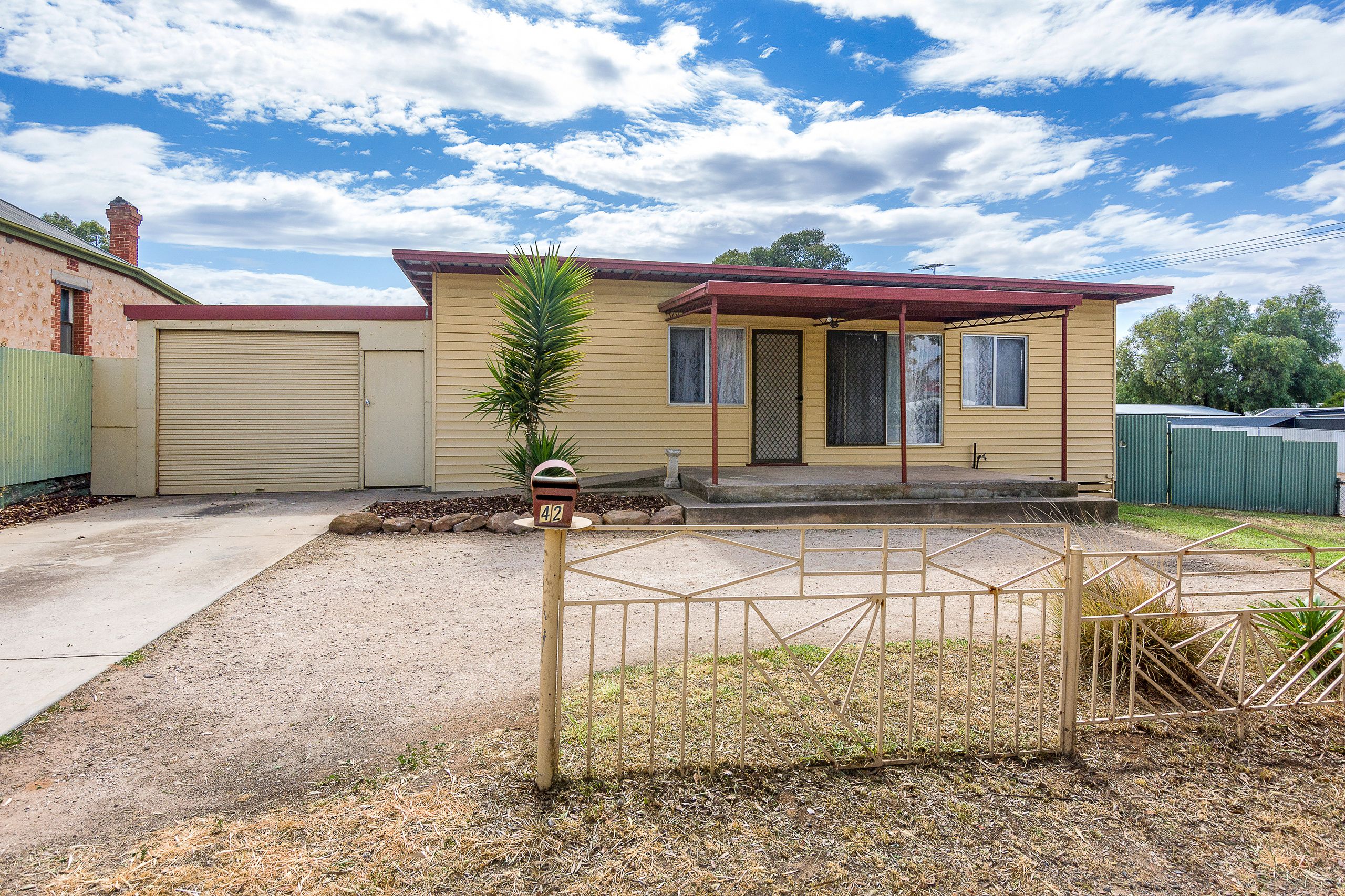 42 Willow Avenue, Murray Bridge, SA 5253
