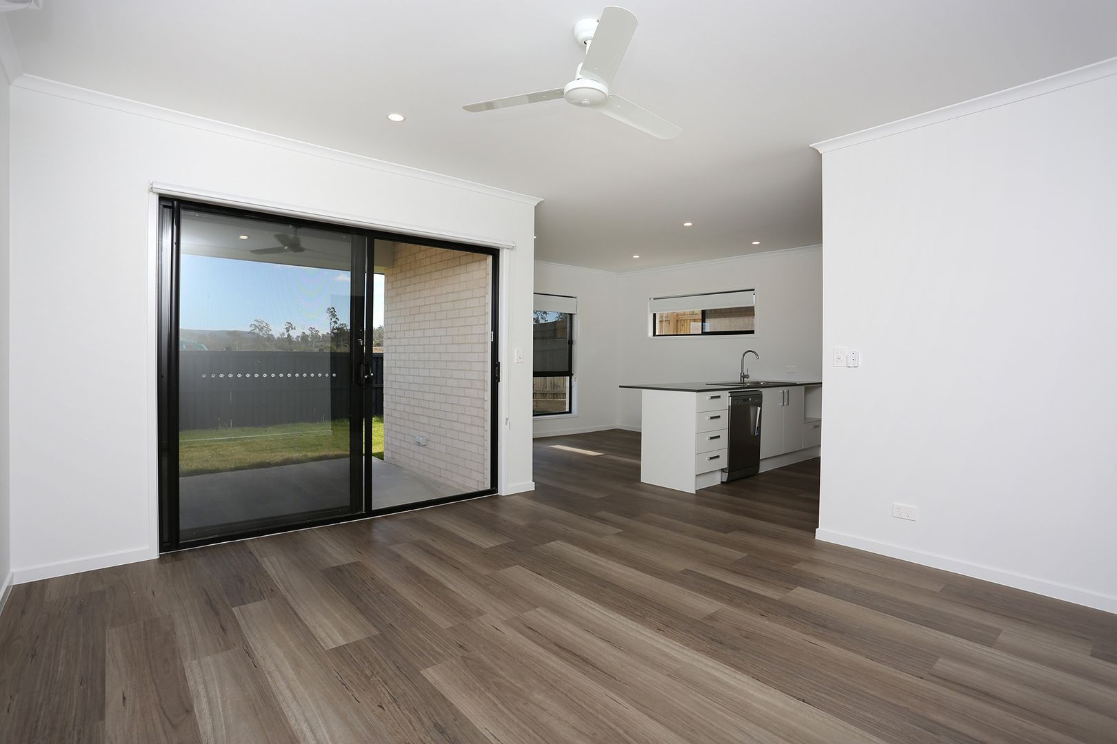 42 Capricorn Street, FLAGSTONE, QLD 4280