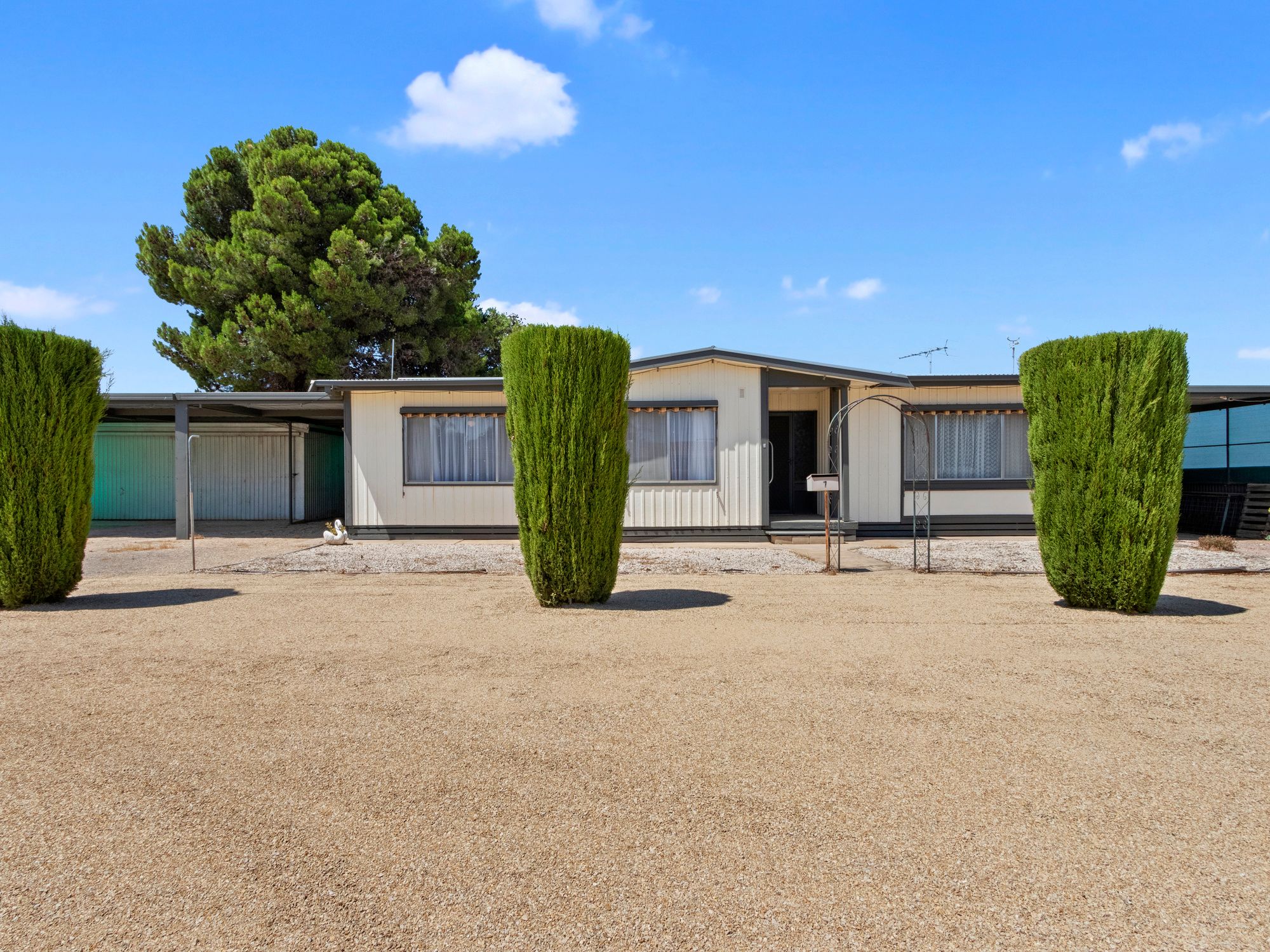 7 South Street, Port Wakefield, SA 5550