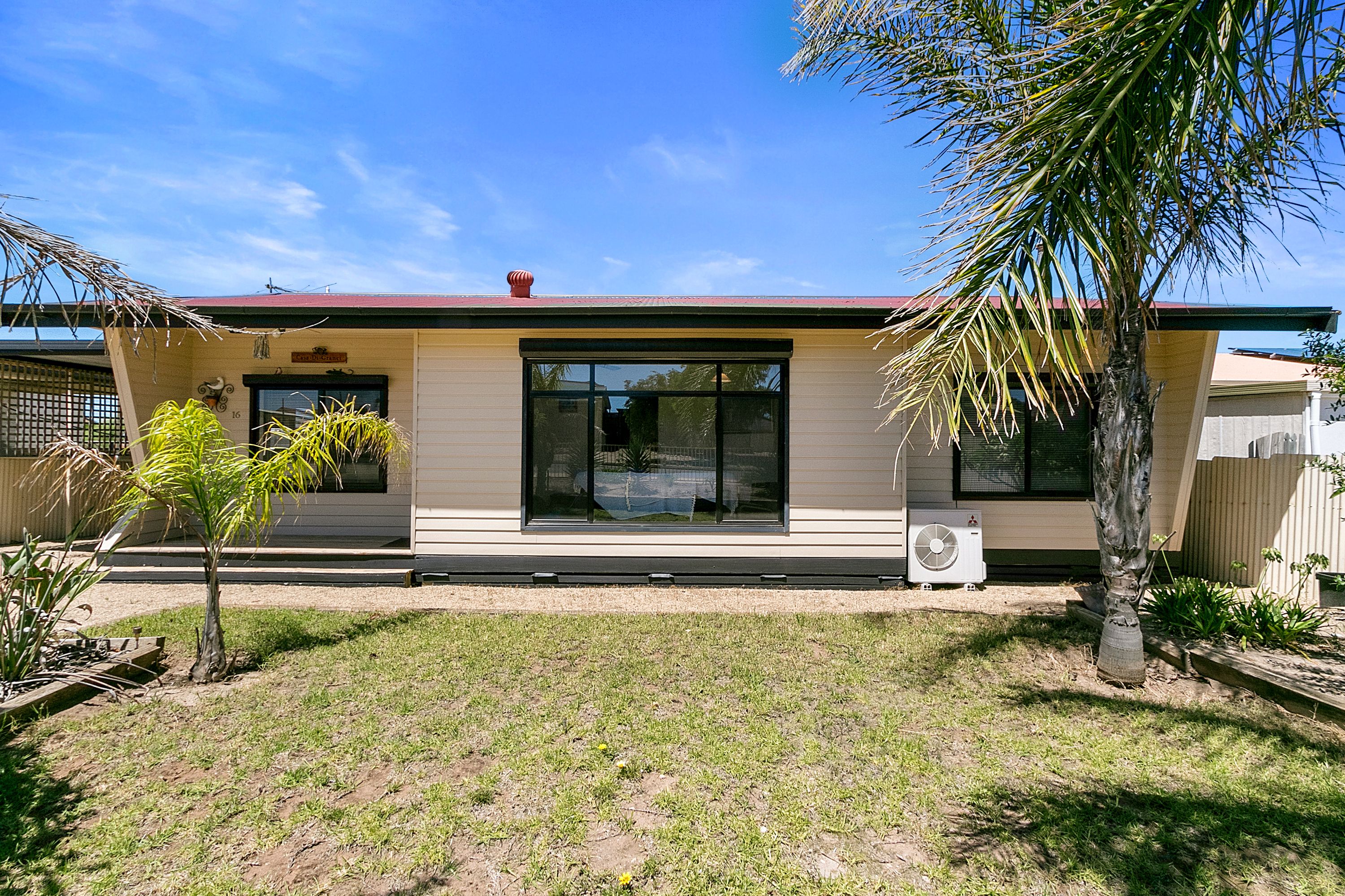 16 Barton Road, Tiddy Widdy Beach, SA 5571