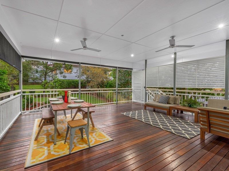 86 Lade Street, Coorparoo, QLD 4151