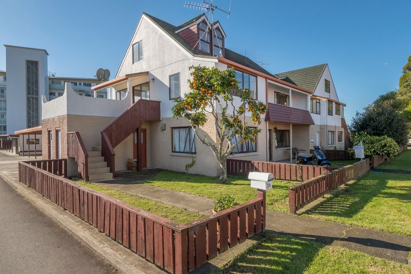 House 7C Park Street, Tauranga Central, Tauranga City