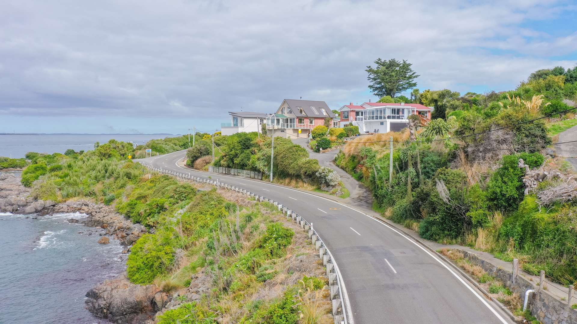 14 Marine Parade photo 32